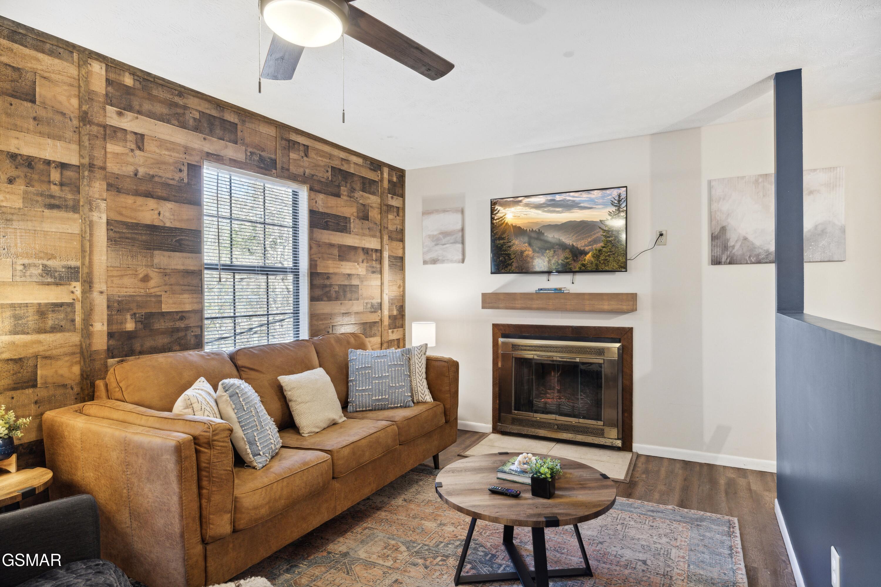 2777 Mountain View Circle Sevierville TN 37862