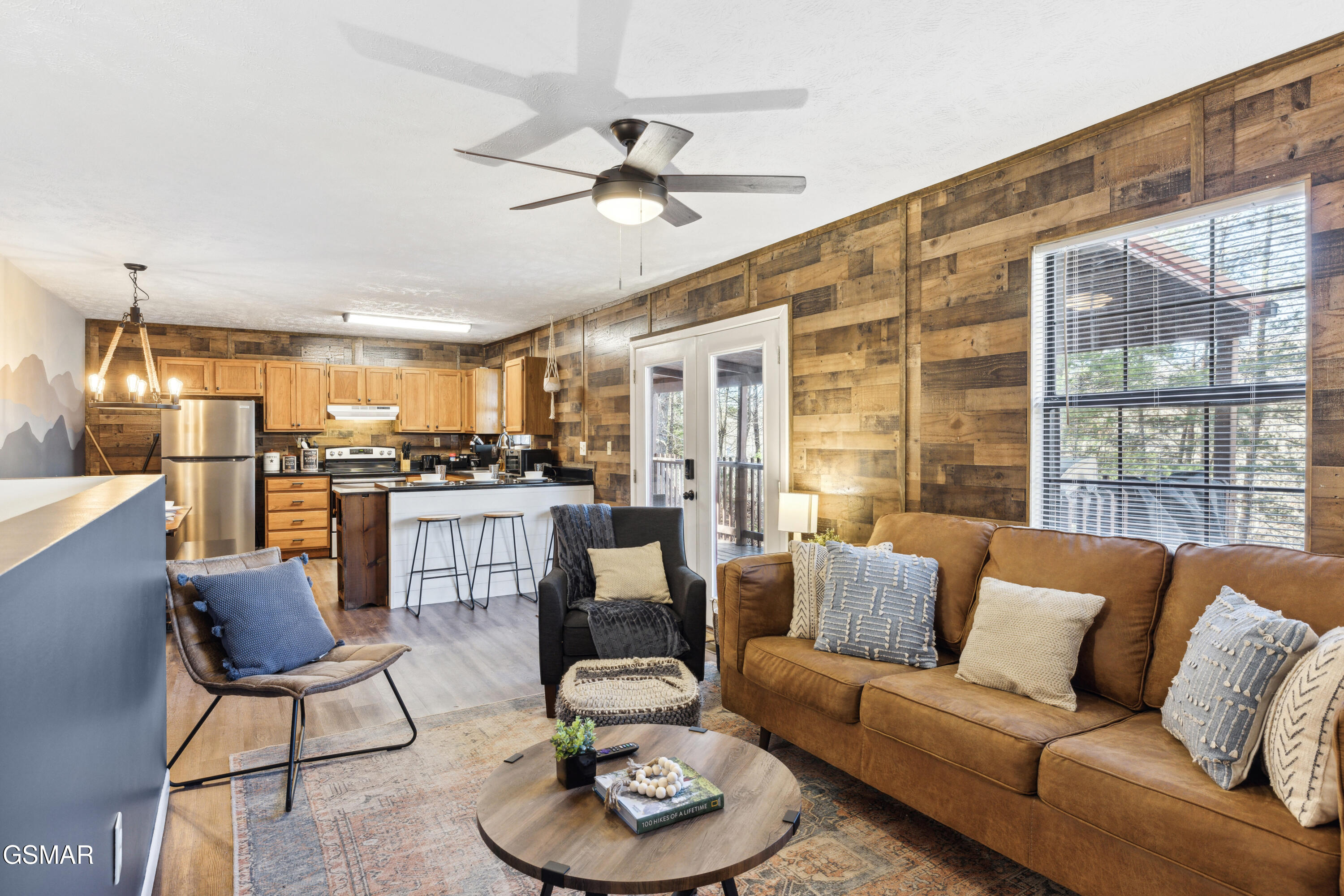 2777 Mountain View Circle Sevierville TN 37862