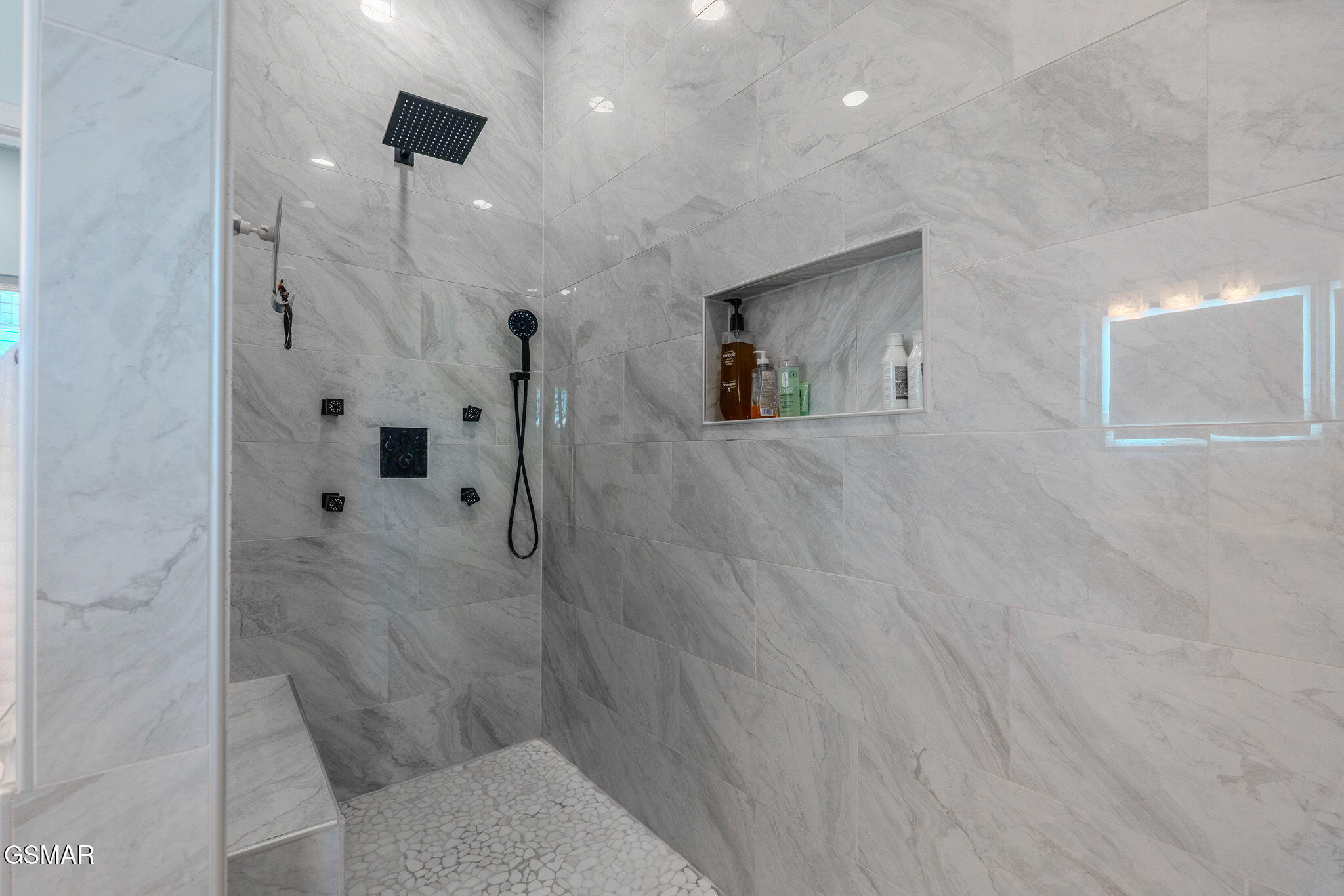 2324 Holston View Road New Market TN 37820