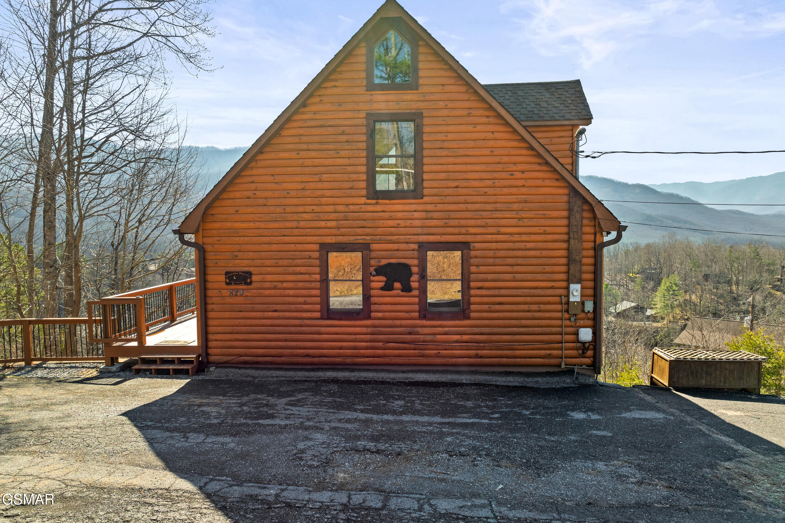 829 Red Fox Trail Gatlinburg TN 37738