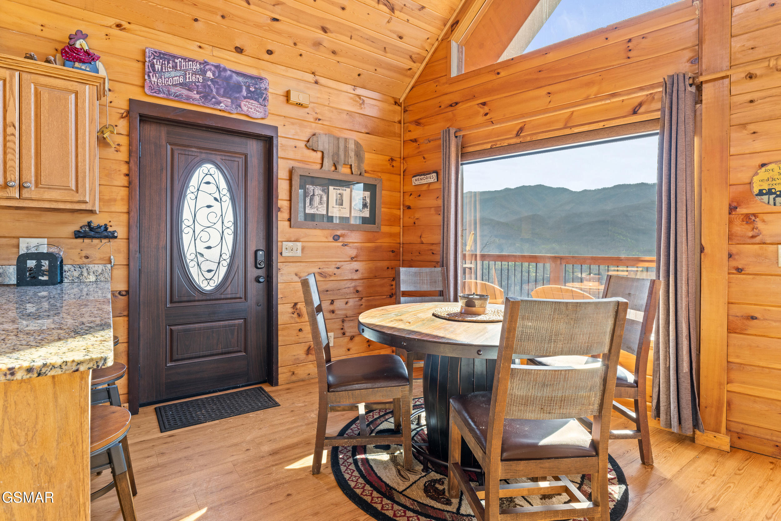 829 Red Fox Trail Gatlinburg TN 37738