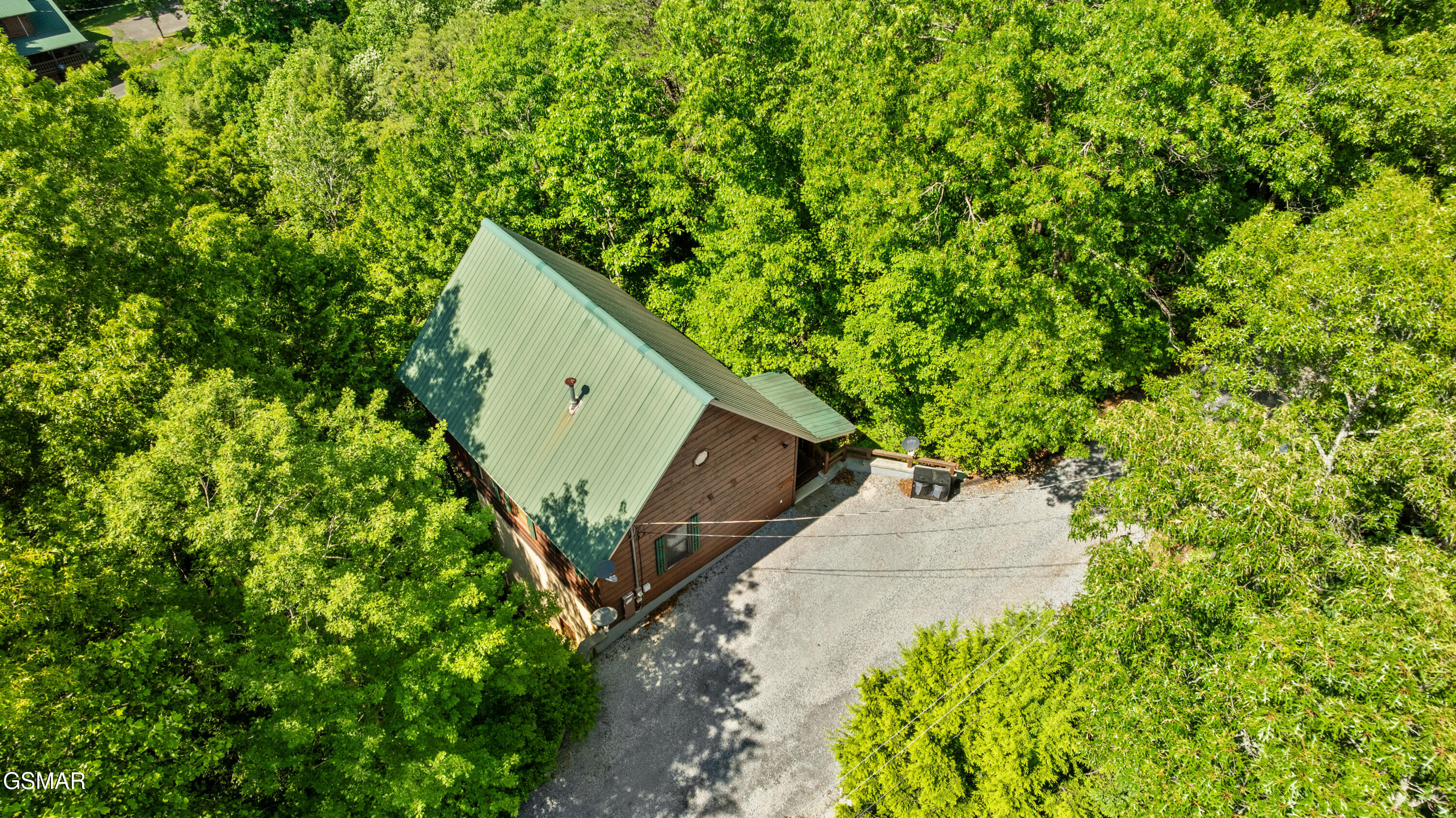 2011 Ridgecrest Loop Lane Sevierville TN 37876