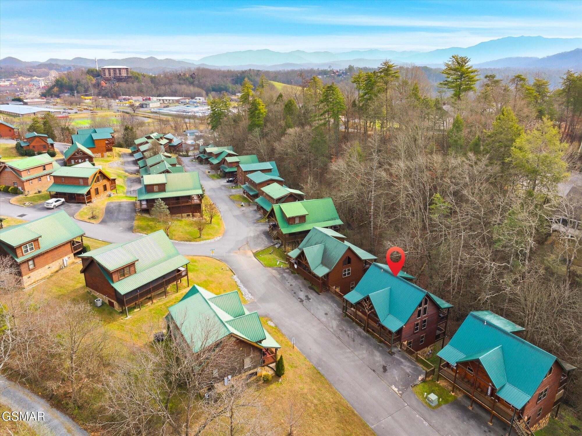 551 Blackberry Ridge Way Pigeon Forge TN 37863