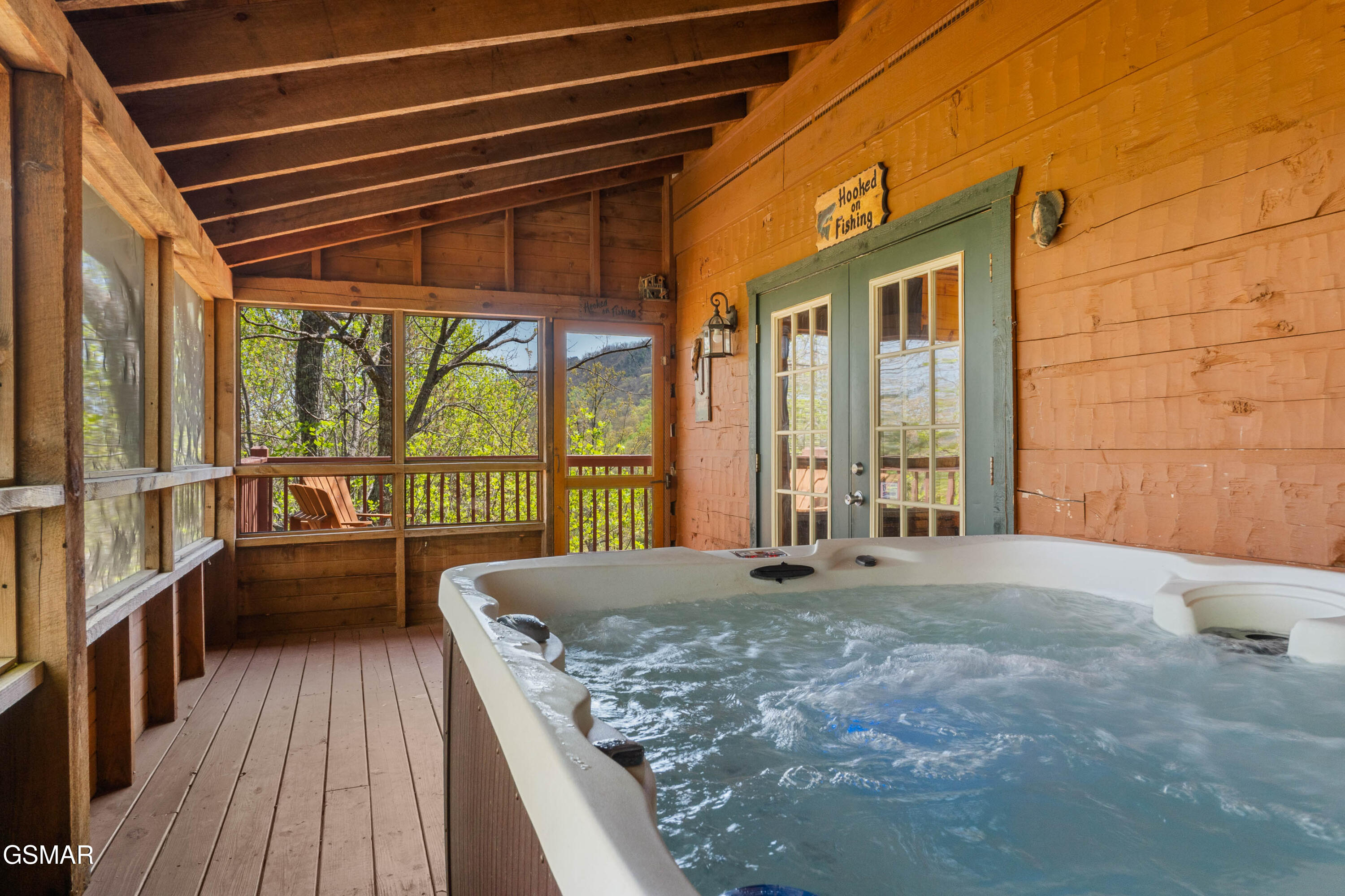 4388 Carolina Cove Way Pigeon Forge TN 37863