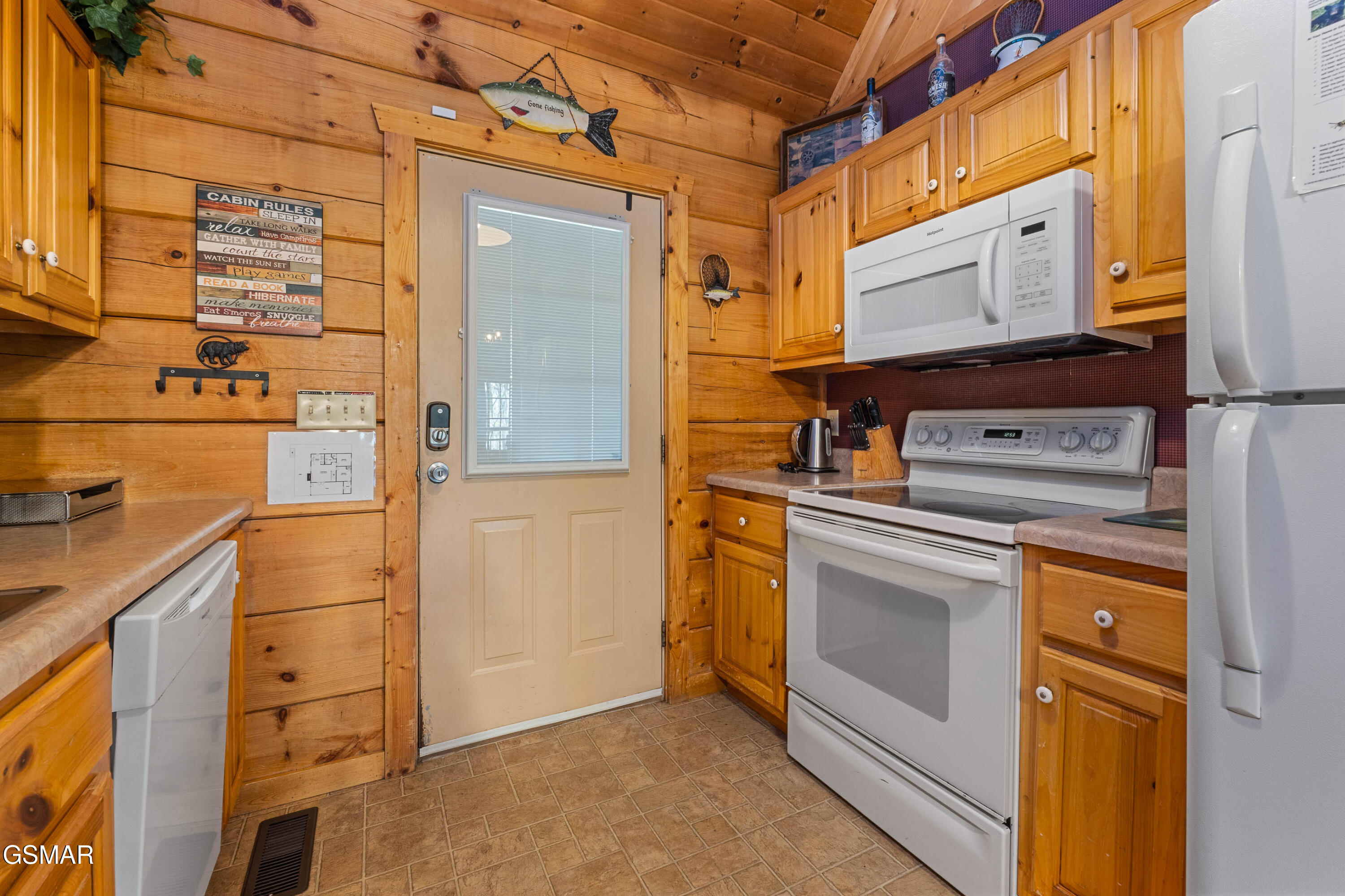 4388 Carolina Cove Way Pigeon Forge TN 37863