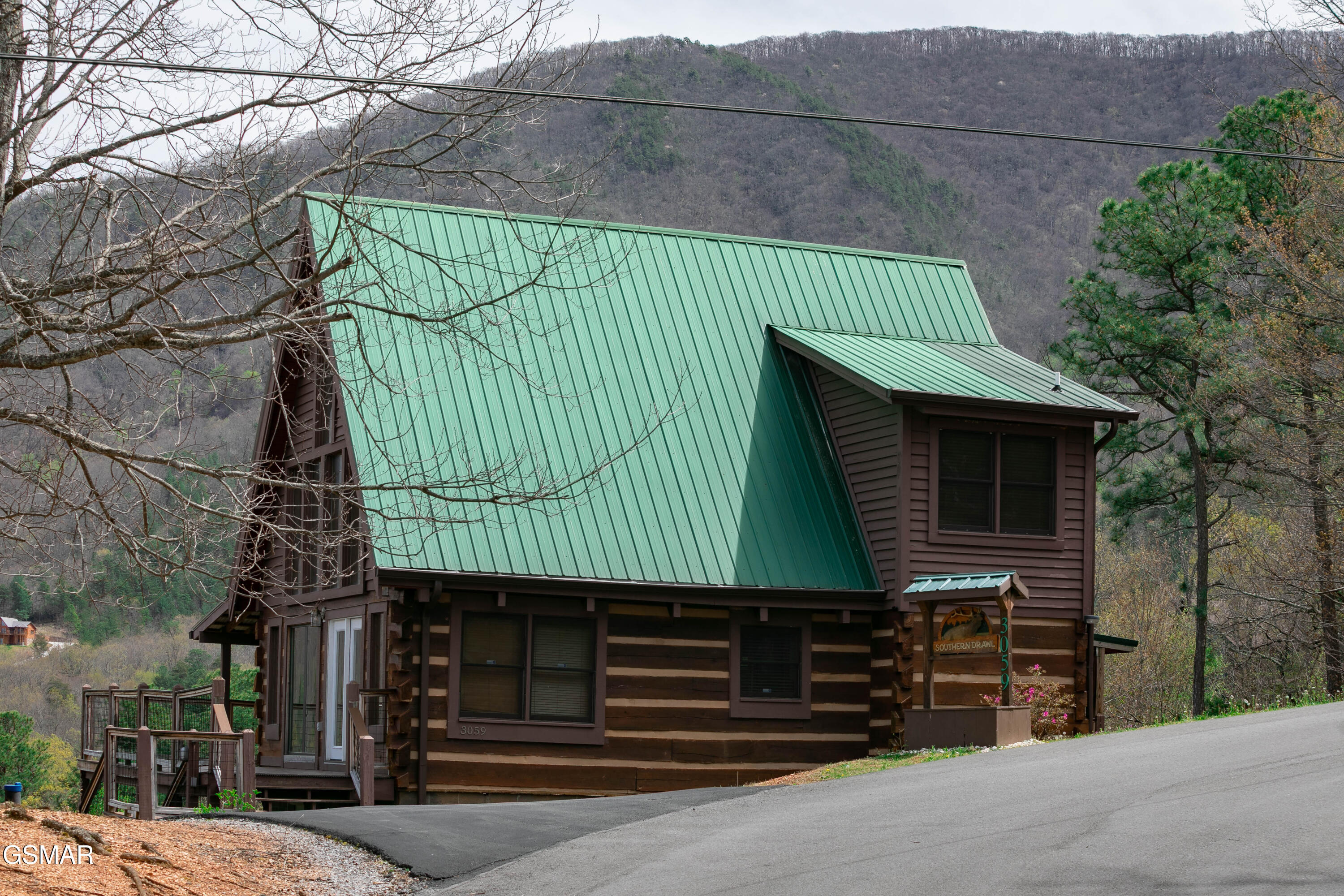 3059 Perry Circle & Lot 11 Lane Sevierville TN 37862