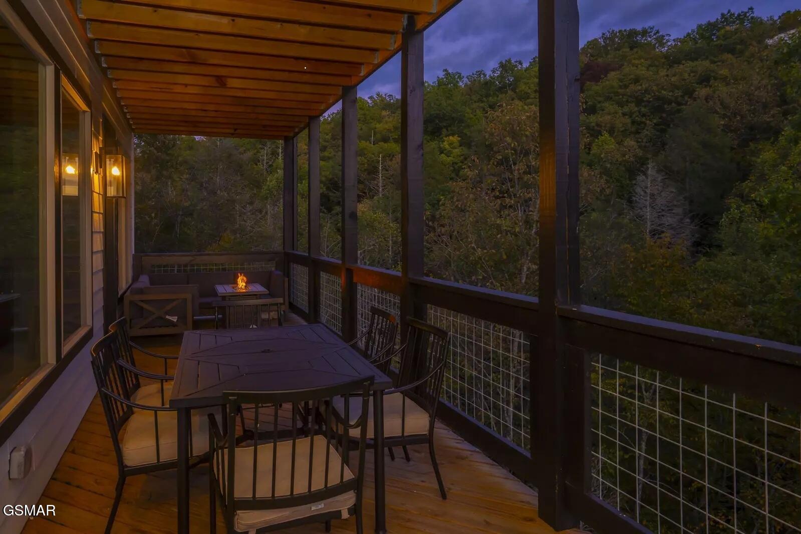 821 Sunshine Trail Gatlinburg TN 37738