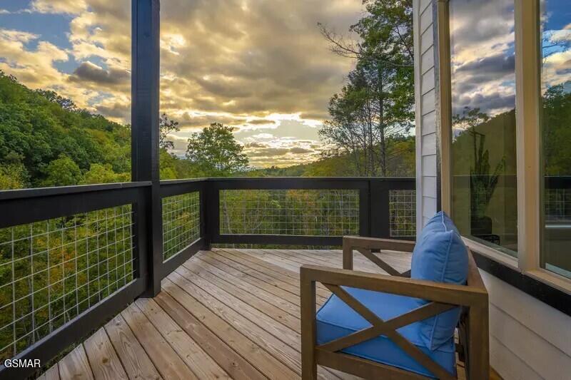 821 Sunshine Trail Gatlinburg TN 37738