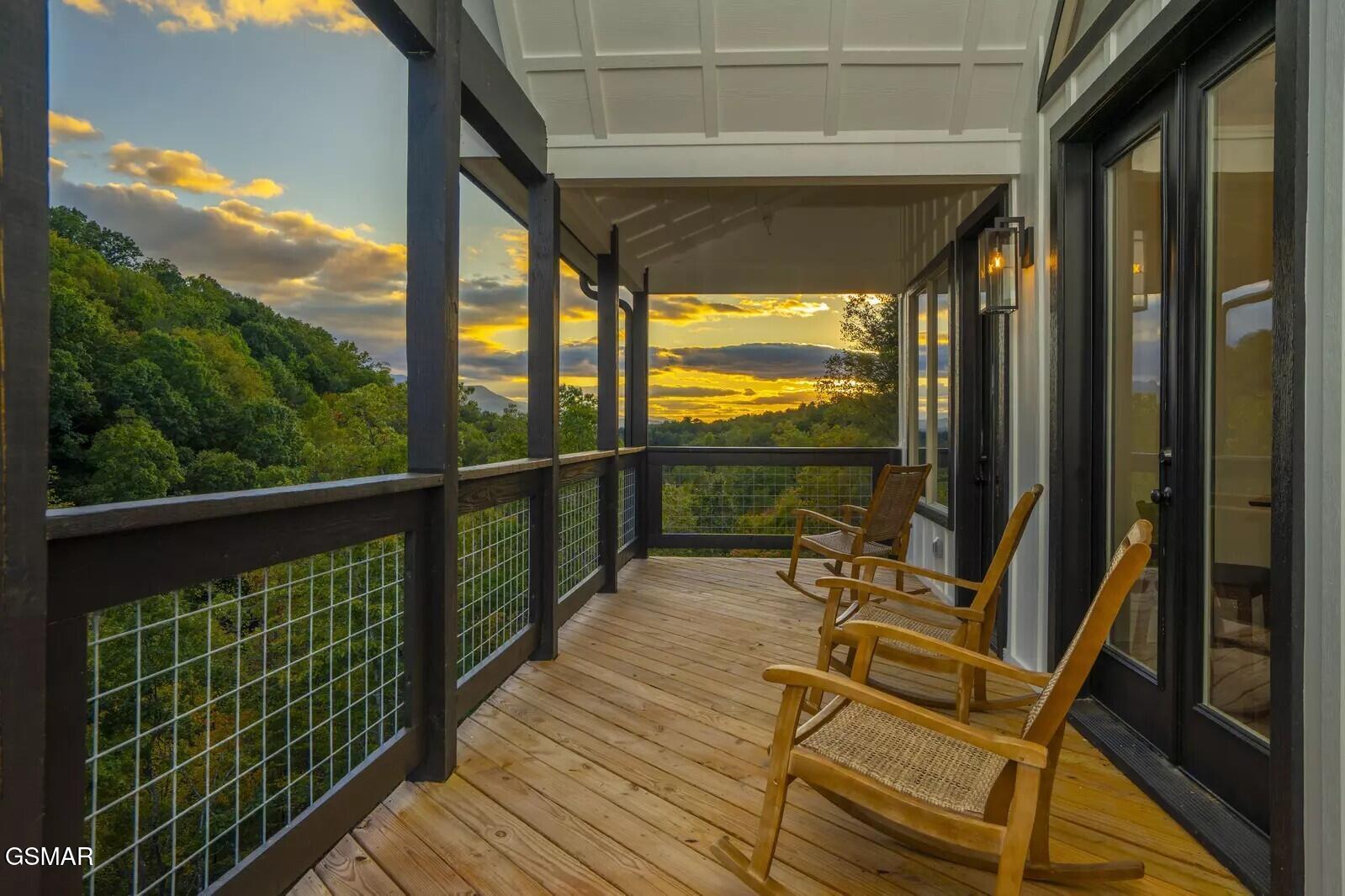 821 Sunshine Trail Gatlinburg TN 37738