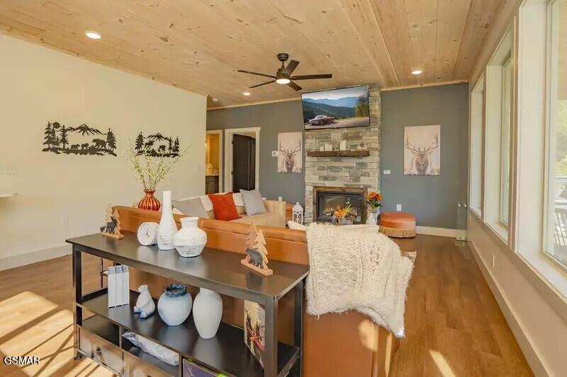 821 Sunshine Trail Gatlinburg TN 37738