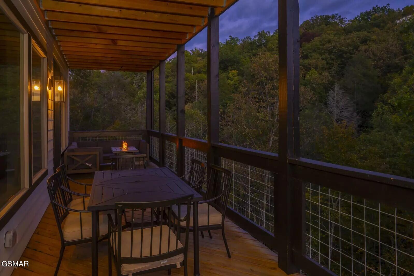 821 Sunshine Trail Gatlinburg TN 37738