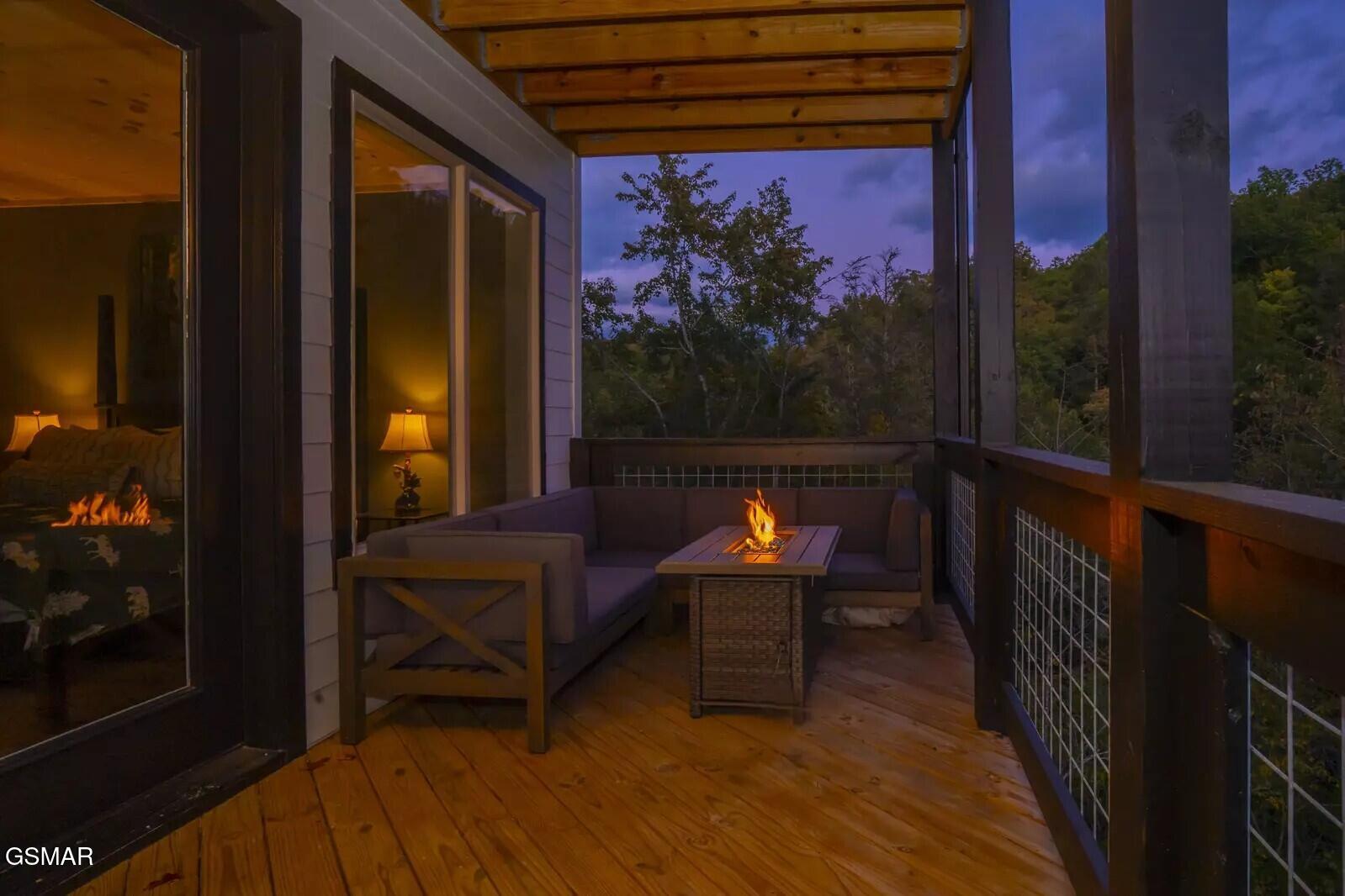 821 Sunshine Trail Gatlinburg TN 37738