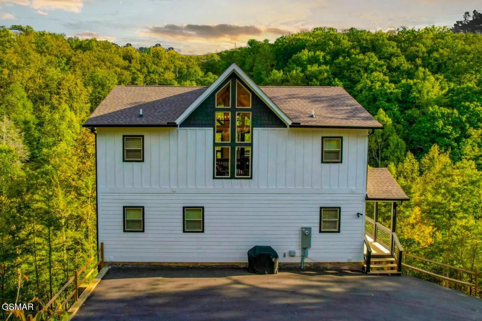 821 Sunshine Trail Gatlinburg TN 37738
