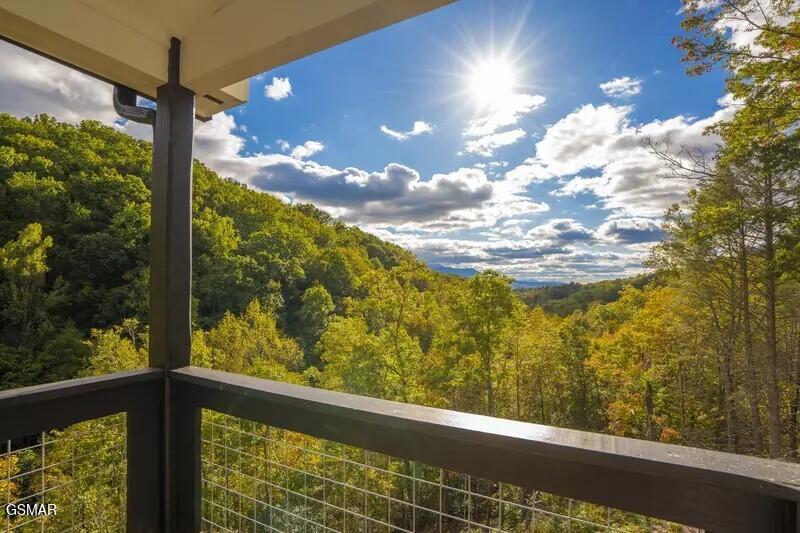 821 Sunshine Trail Gatlinburg TN 37738