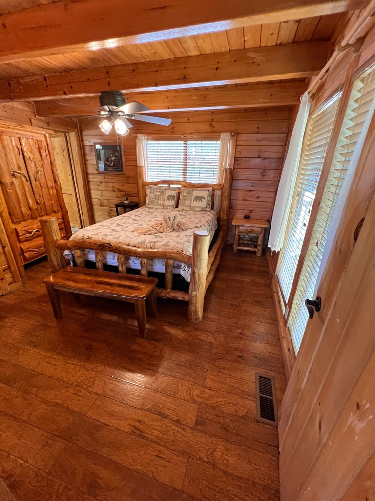 2203 Foxberry Way Sevierville TN 37876