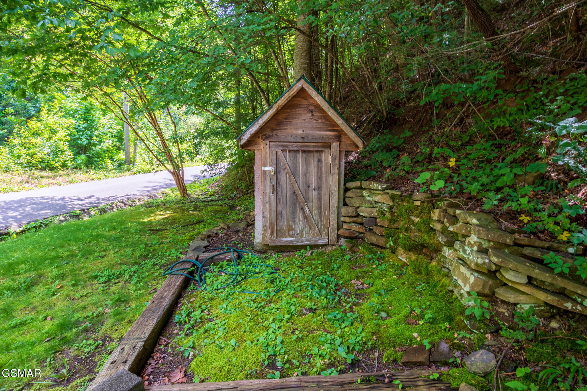 3528 Lost Branch Road Sevierville TN 37862
