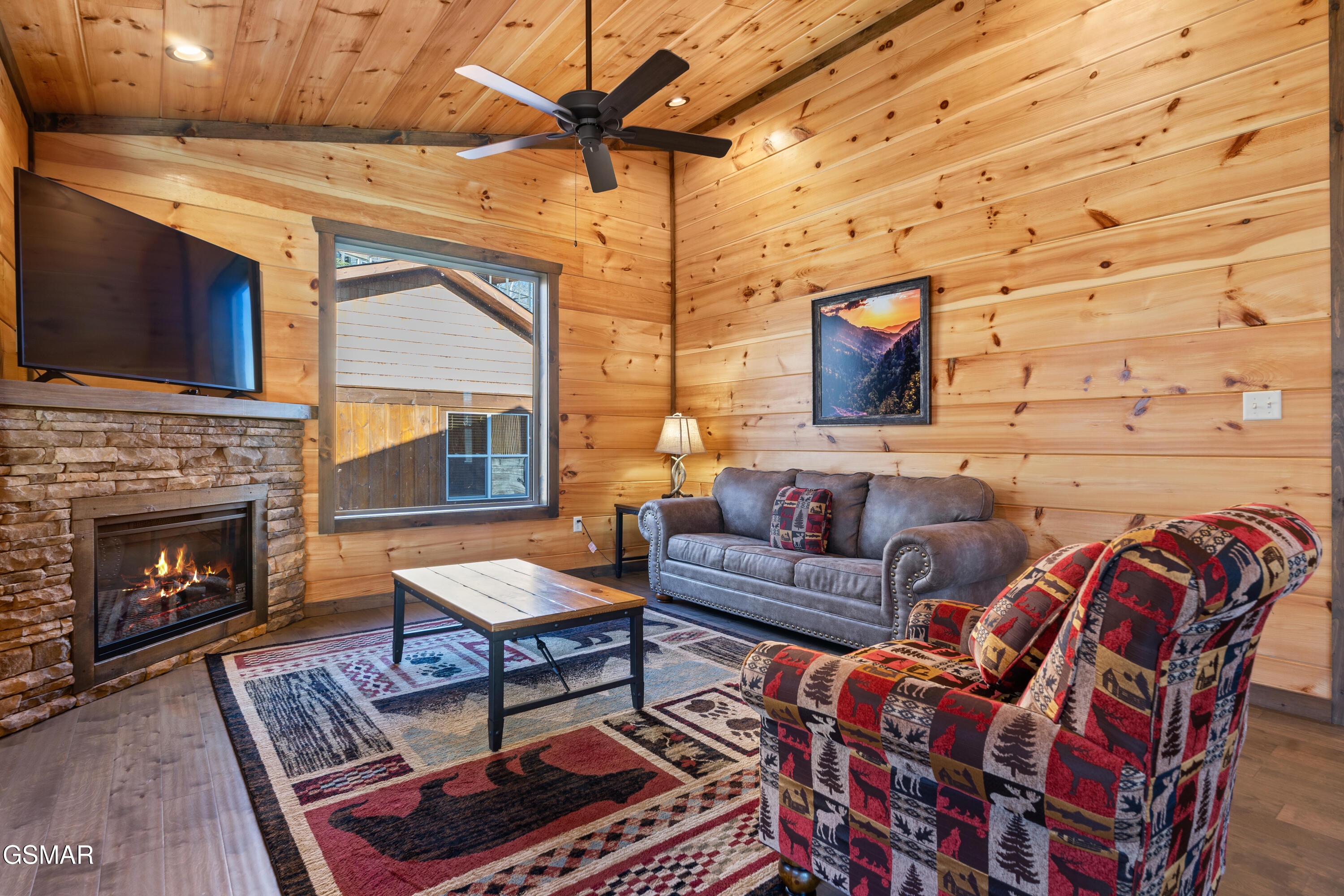 4548 Shangrila Way Sevierville TN 37862