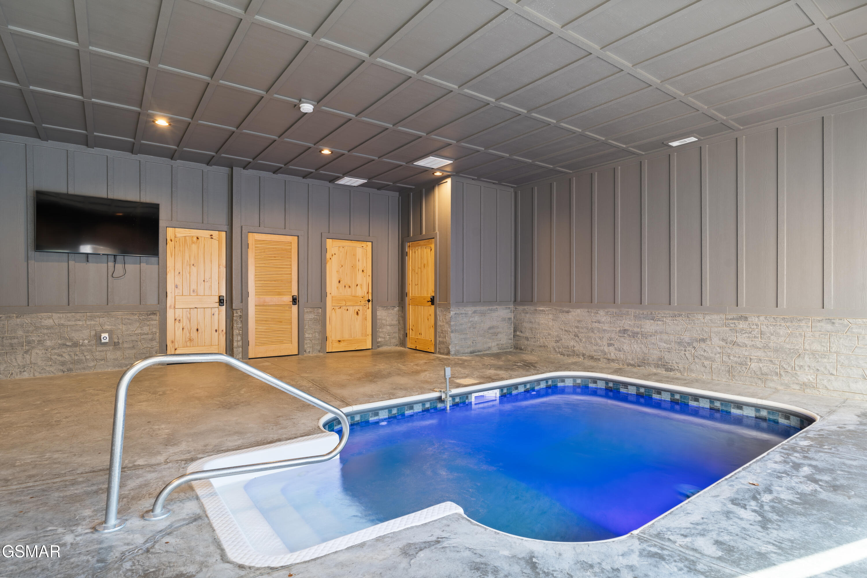 4548 Shangrila Way Sevierville TN 37862