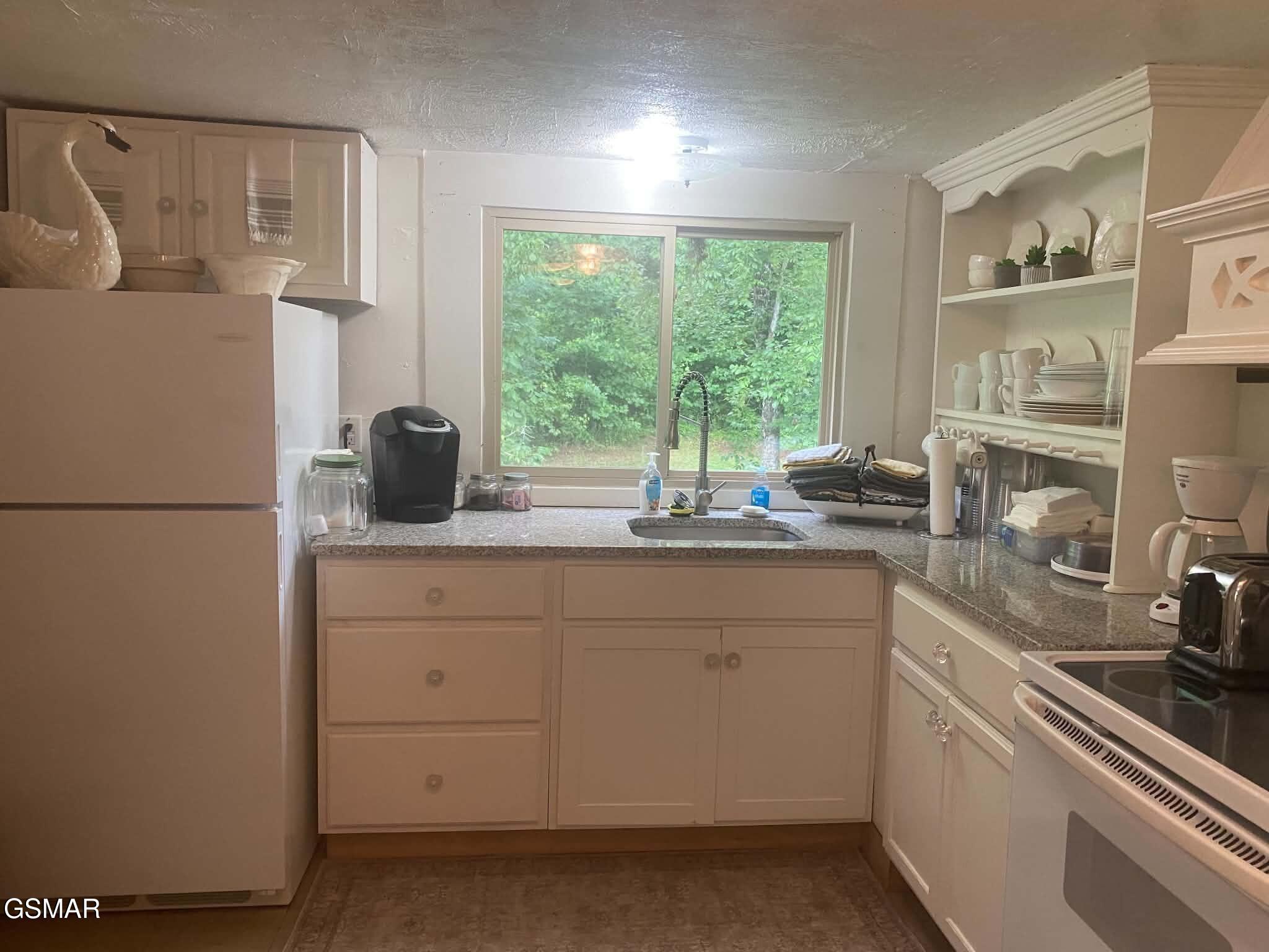 3224 Old Highway 411 Dandridge TN 37725