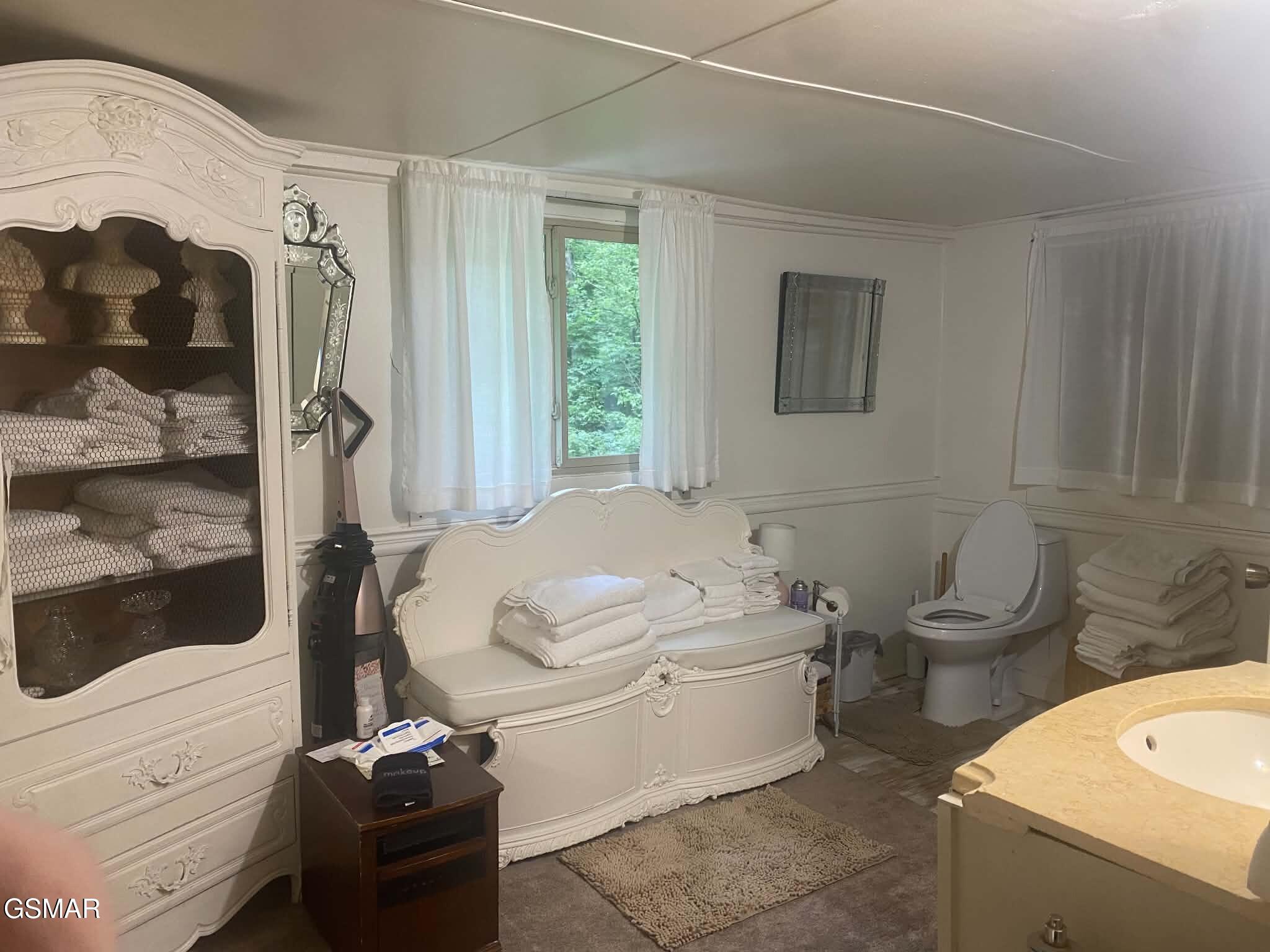 3224 Old Highway 411 Dandridge TN 37725