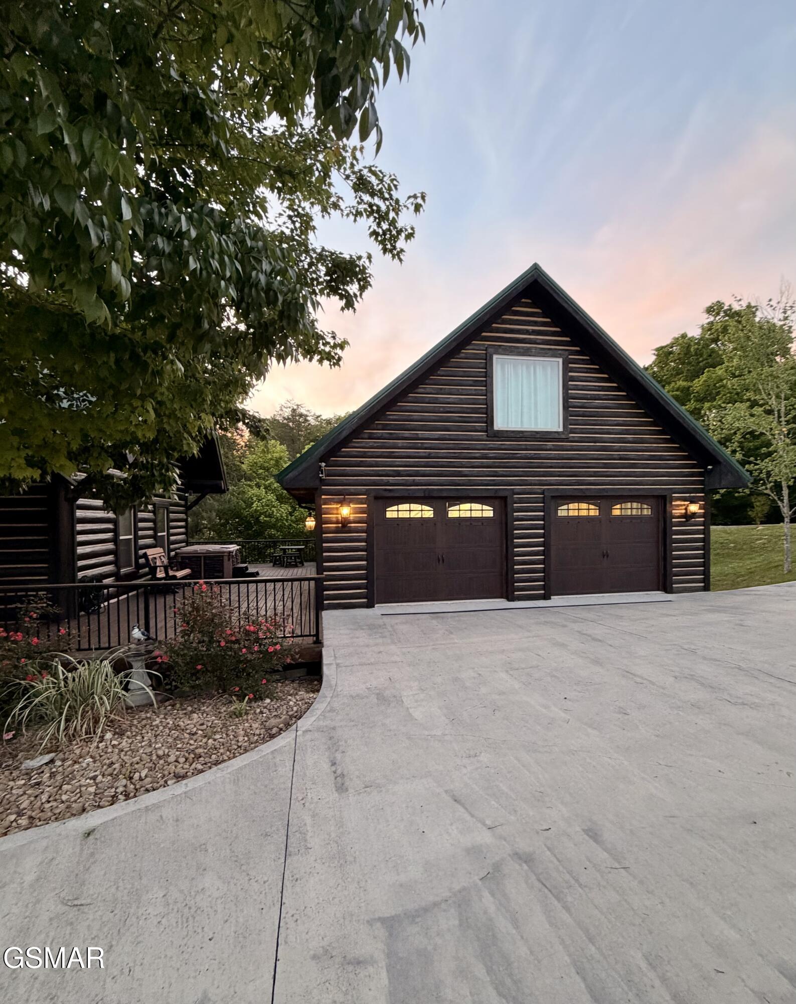 1347 Zachary Thomas Lane Sevierville TN 37876