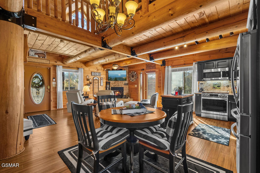 1347 Zachary Thomas Lane Sevierville TN 37876