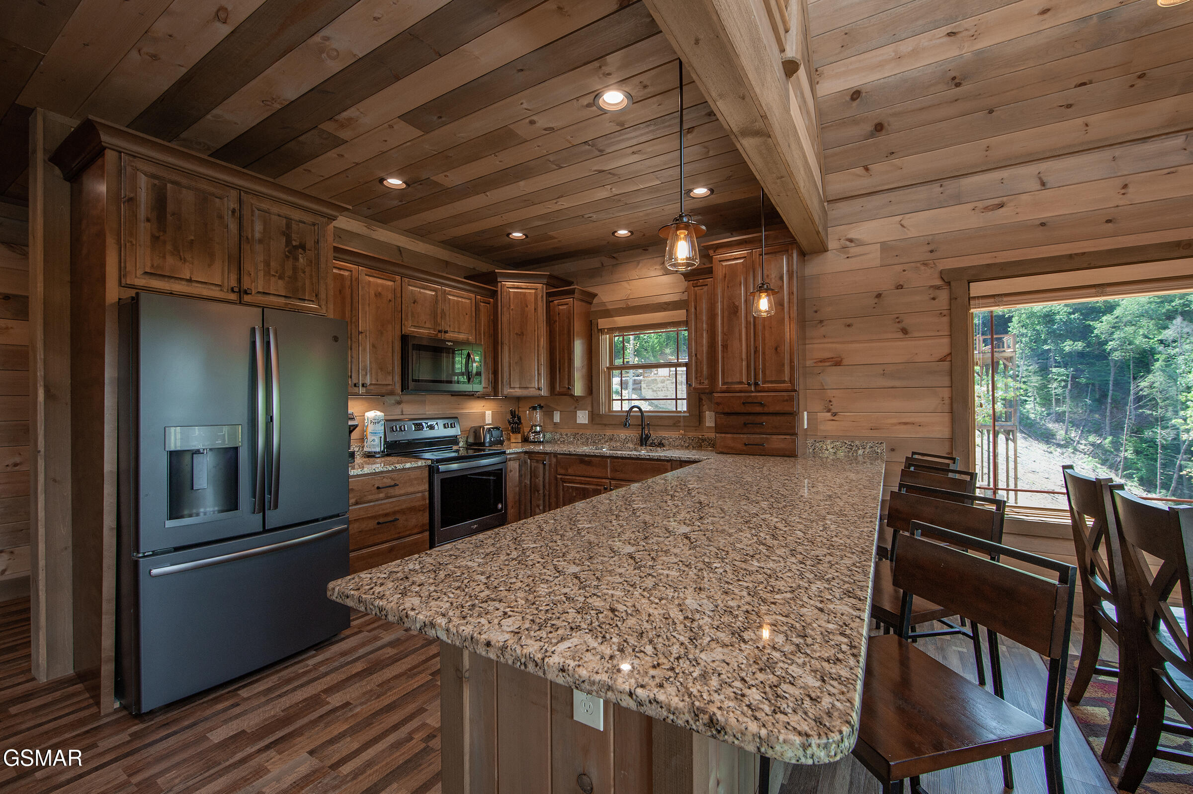 2344 Coopers Hawk Way Sevierville TN 37862