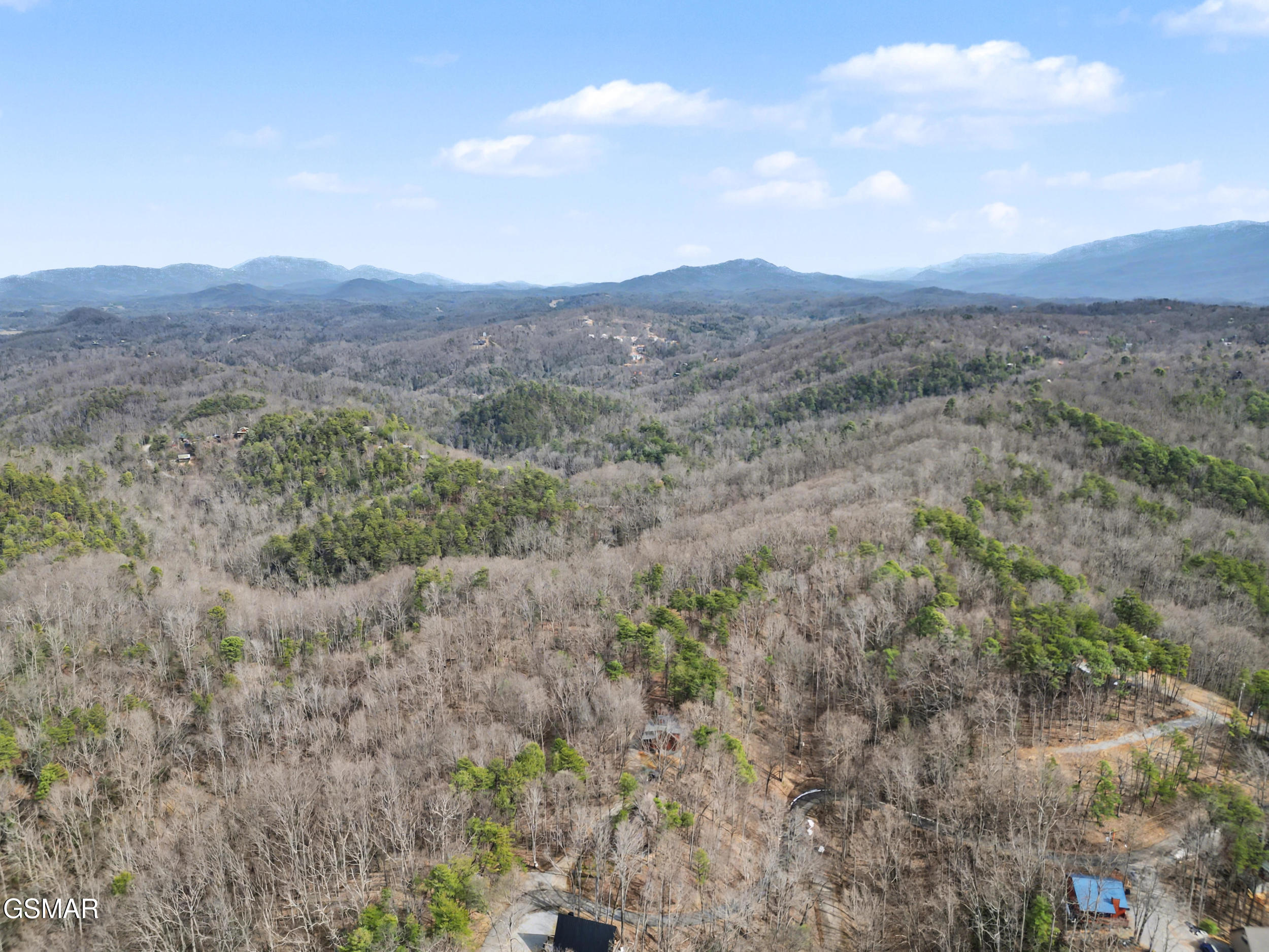 1141 Ski View Lane Sevierville TN 37876