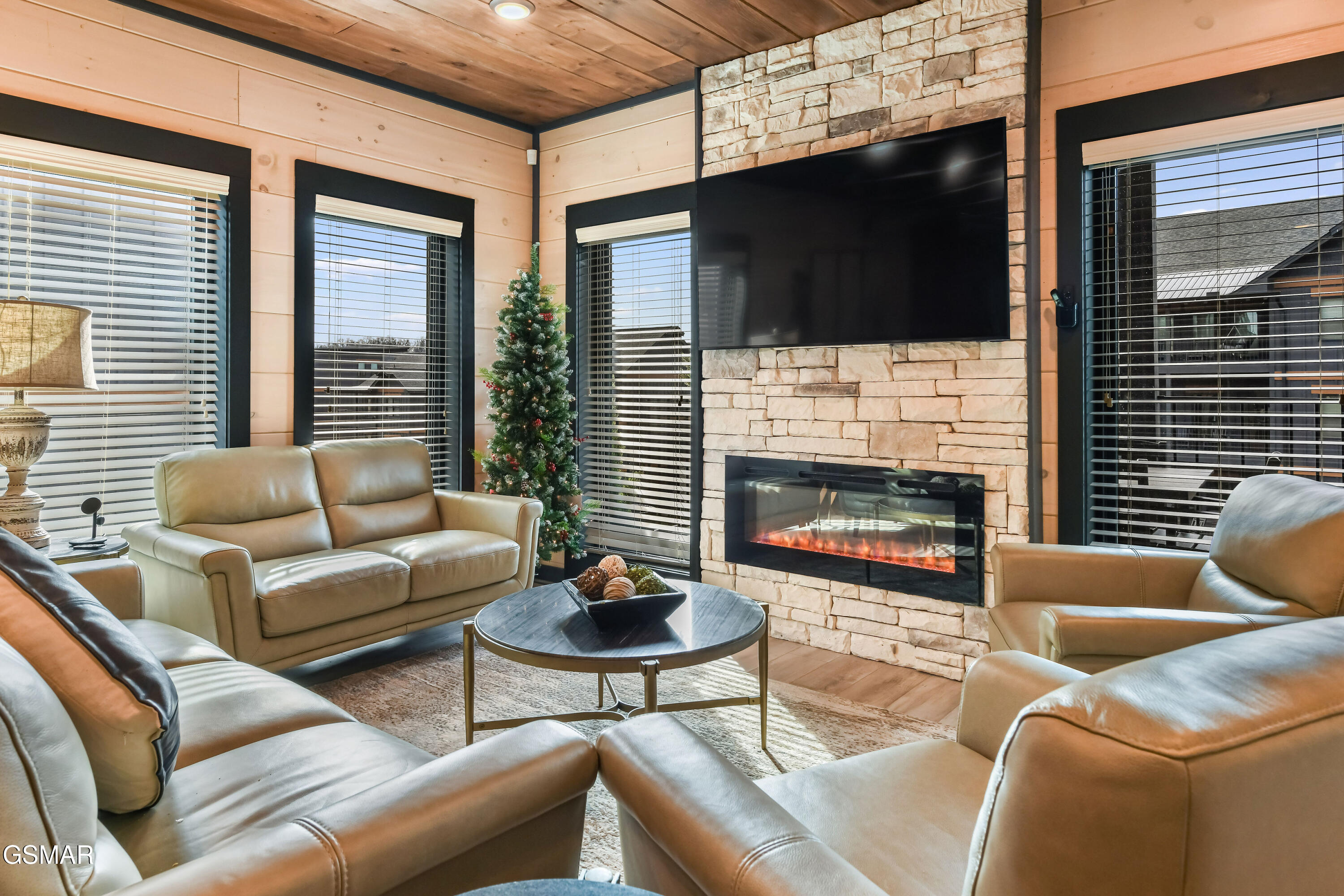 285 Rambling Creek Way Sevierville TN 37862