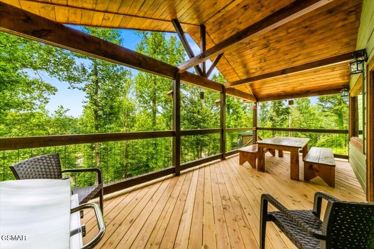 344 Silverbell Hgts Lane Gatlinburg TN 37738