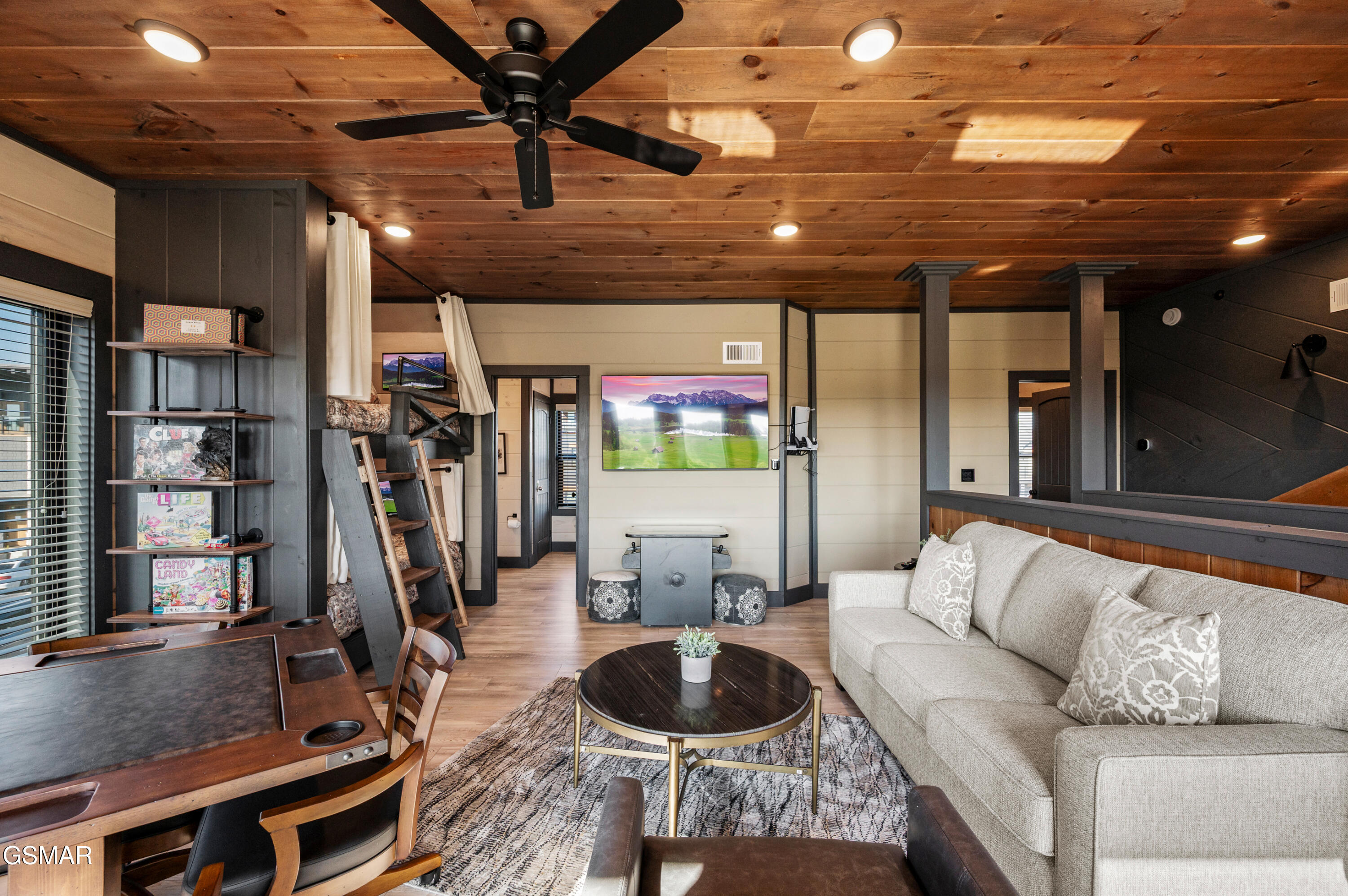 292 Rambling Creek Way Sevierville TN 37862