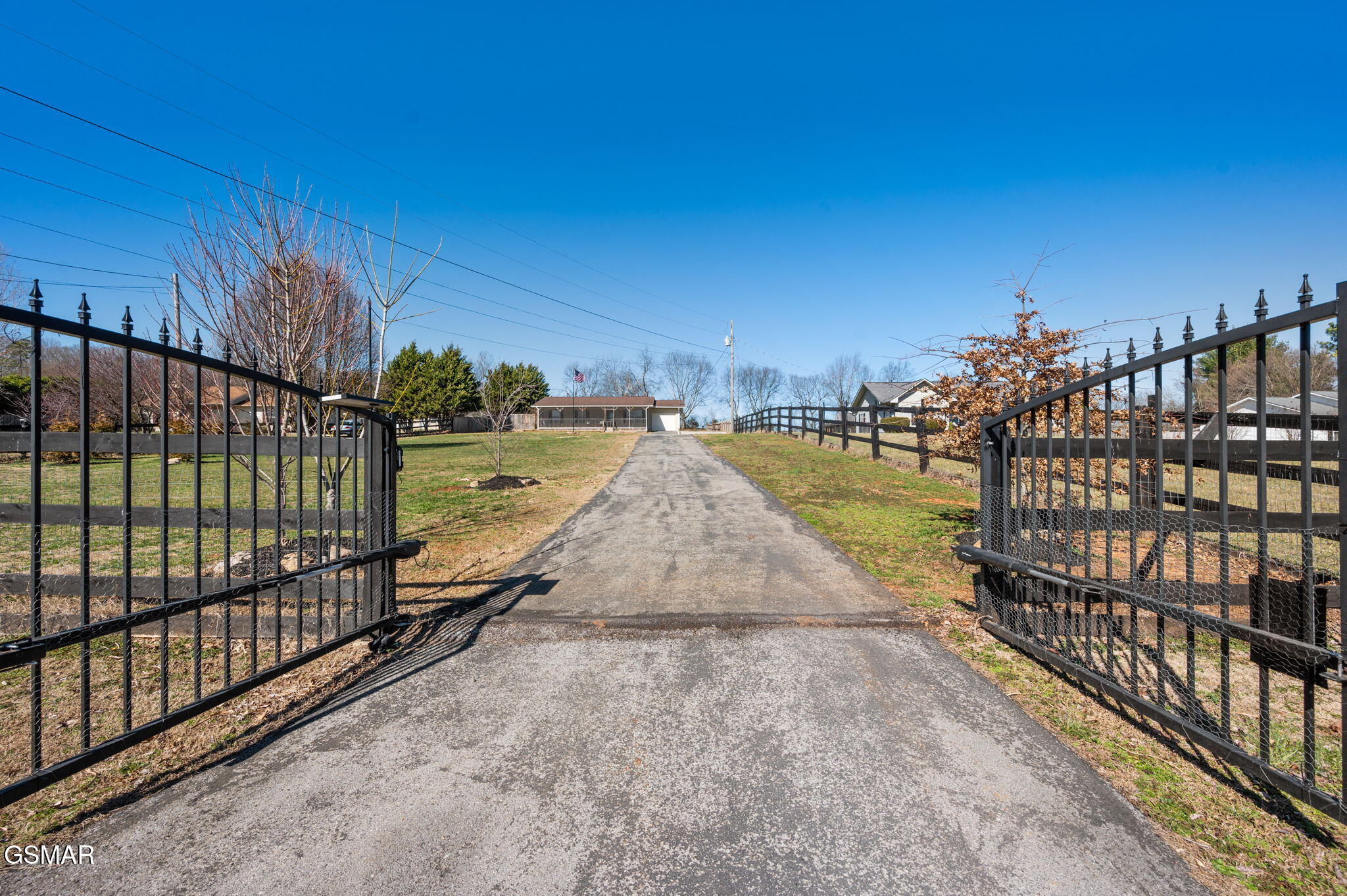 673 Ross Drive Dandridge TN 37725