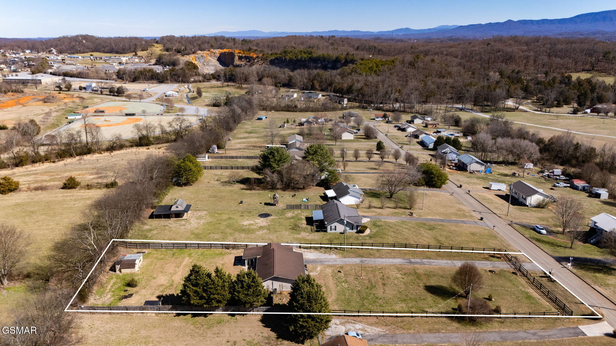 673 Ross Drive Dandridge TN 37725