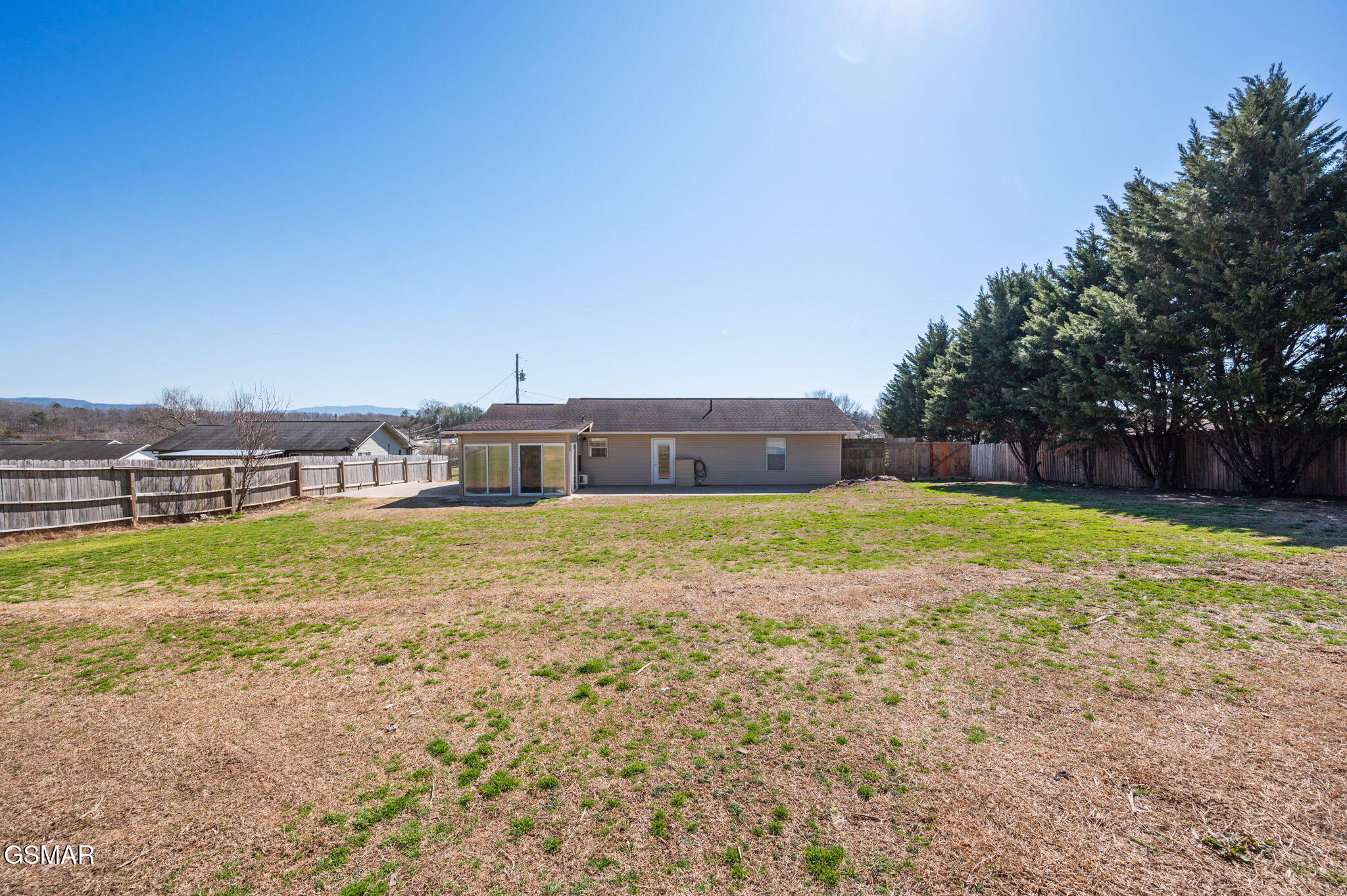 673 Ross Drive Dandridge TN 37725