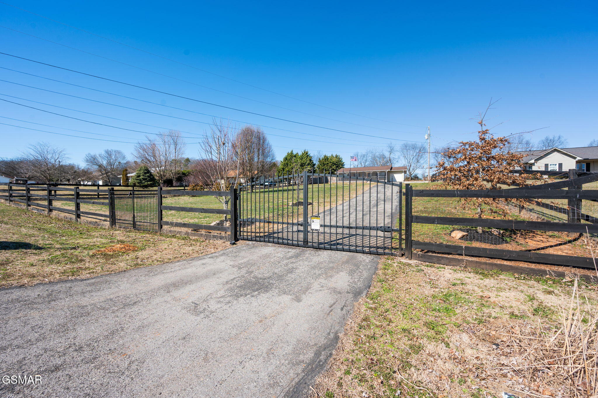 673 Ross Drive Dandridge TN 37725