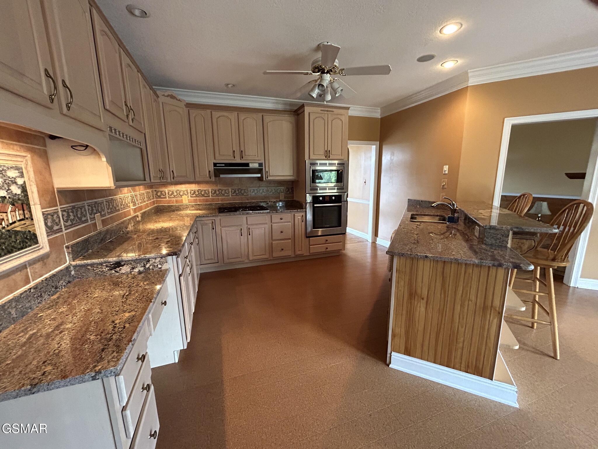 1861 Big Buck Lane Sevierville TN 37876