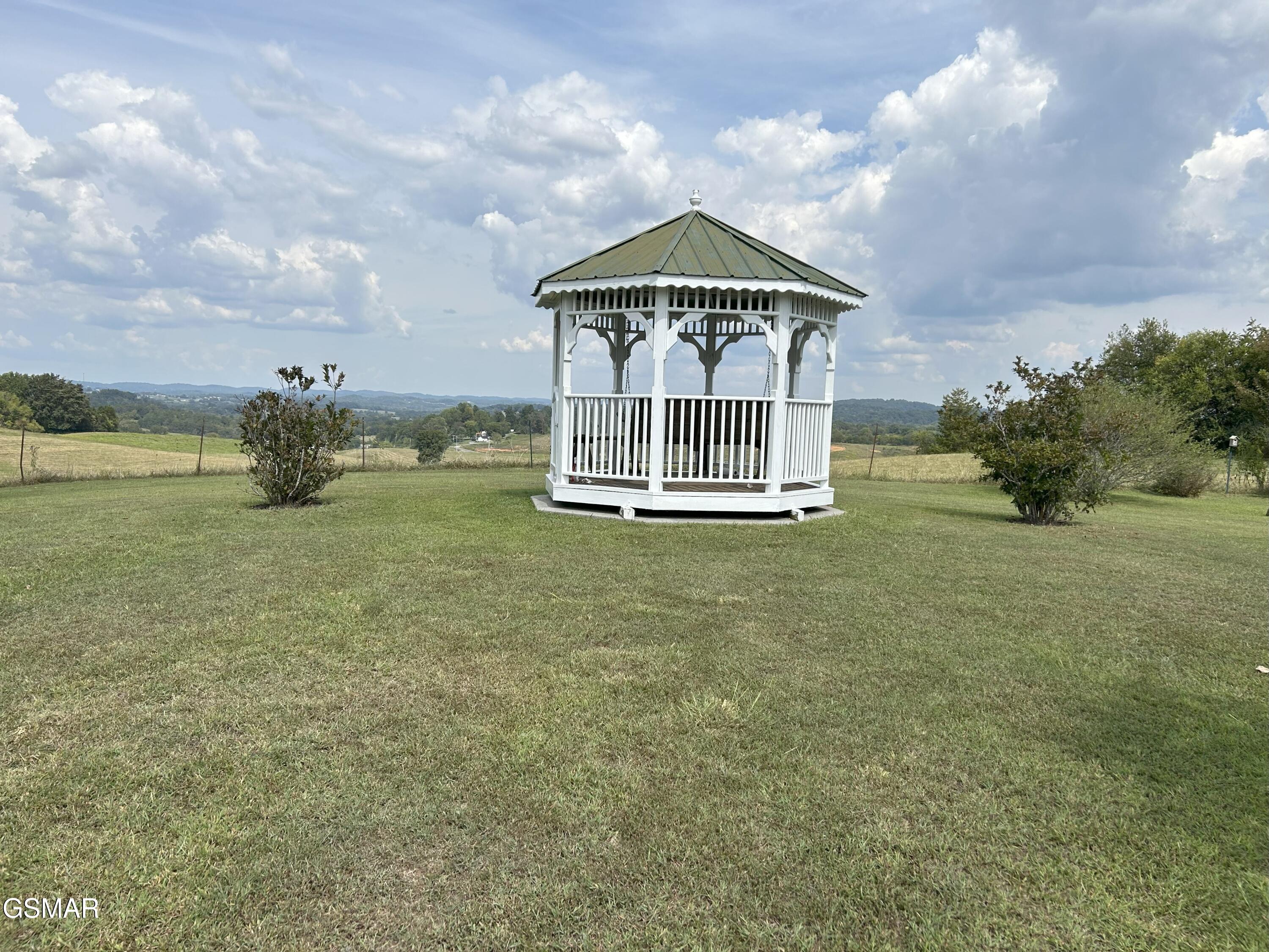 1861 Big Buck Lane Sevierville TN 37876