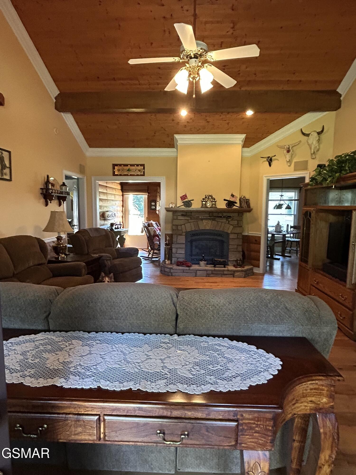 1861 Big Buck Lane Sevierville TN 37876