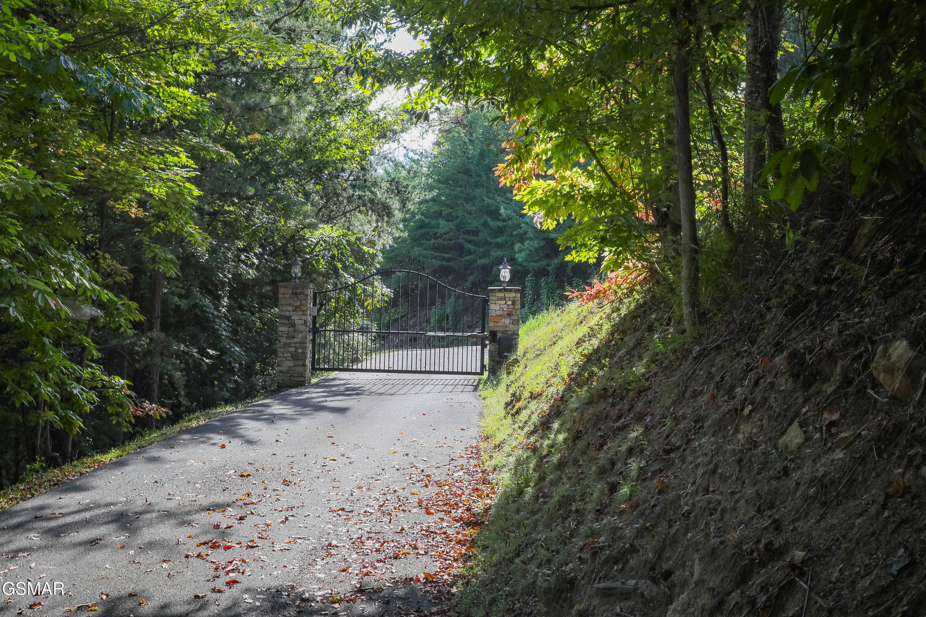 4248 Teaberry Vista Lane Sevierville TN 37862