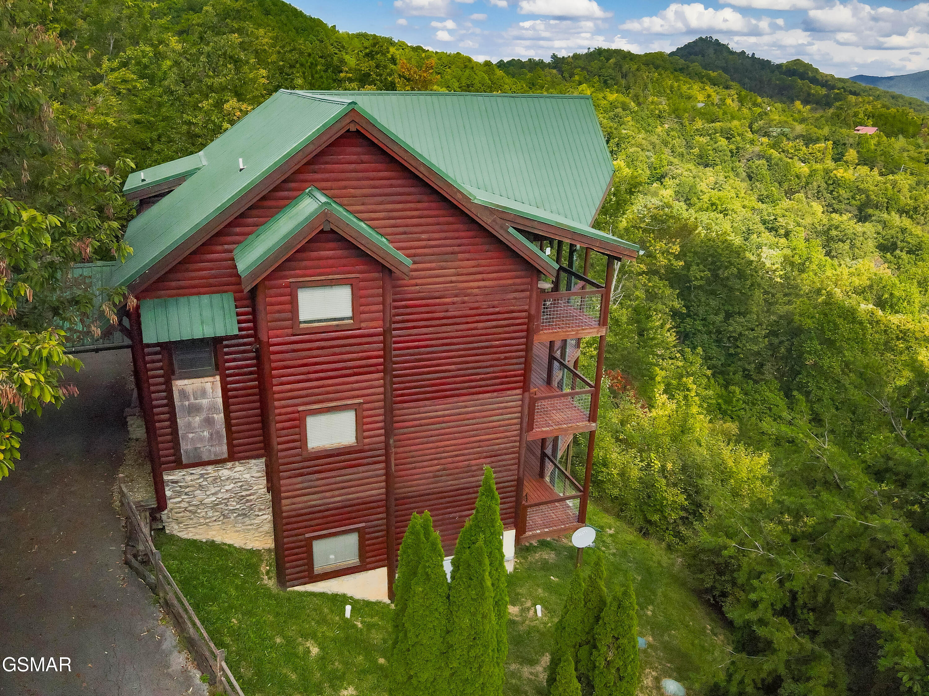 4248 Teaberry Vista Lane Sevierville TN 37862