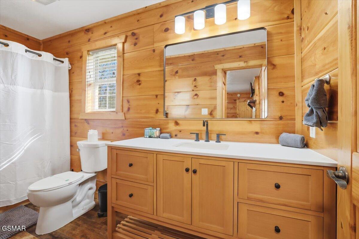 623 Country Oaks Drive Pigeon Forge TN 37863