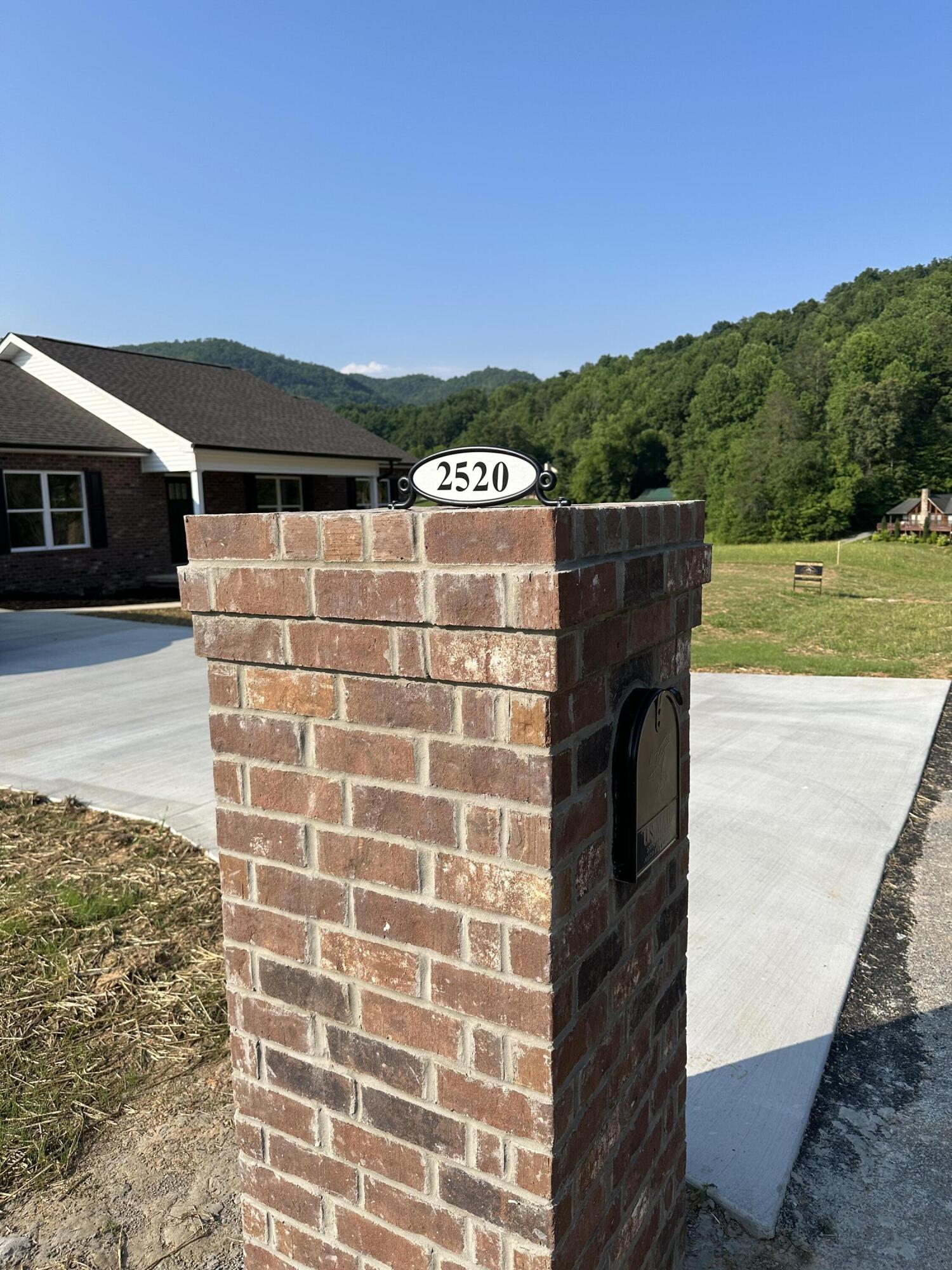 2520 Schisandra Lane Cosby TN 37722