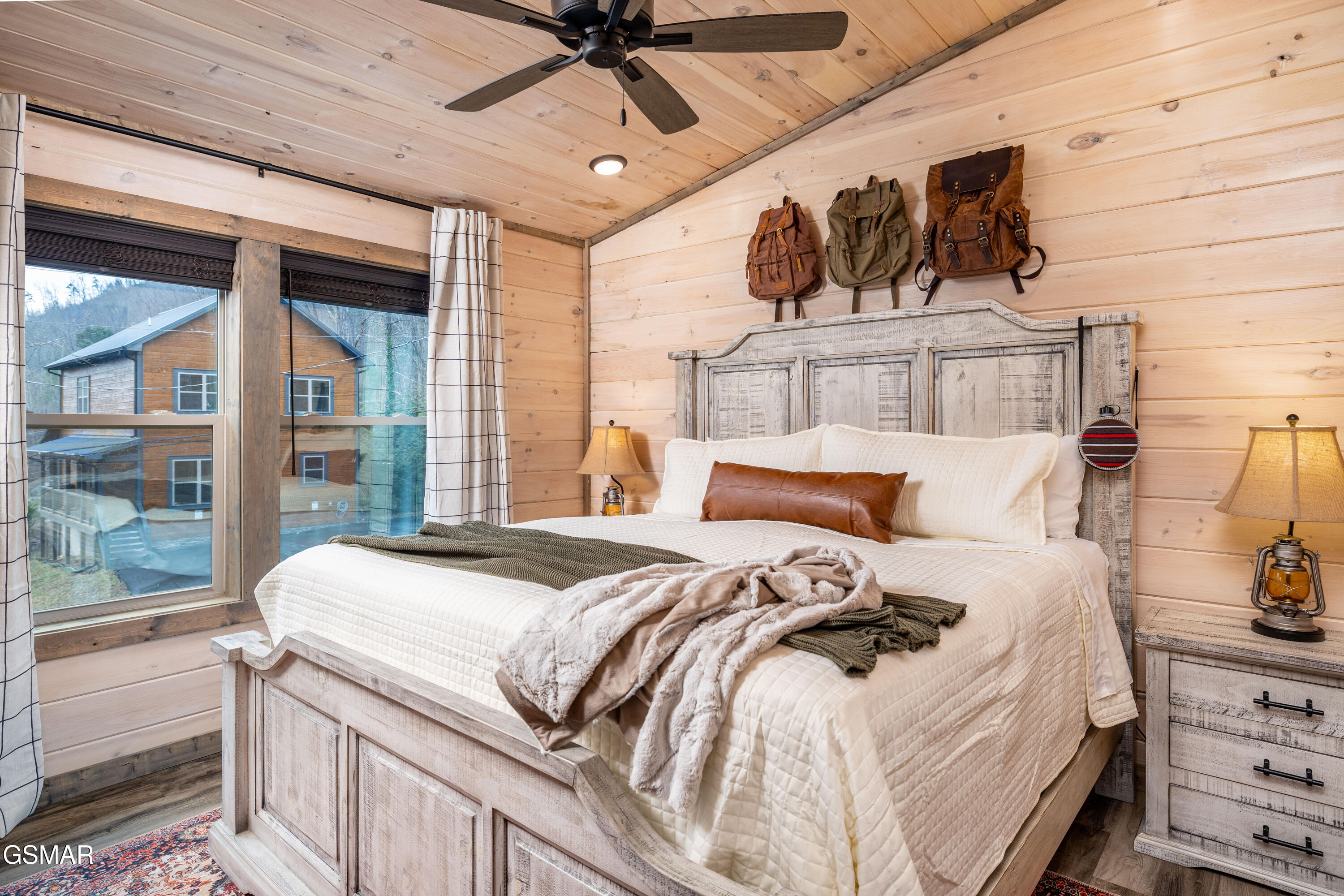 456 Winfield Heights Road Gatlinburg TN 37738