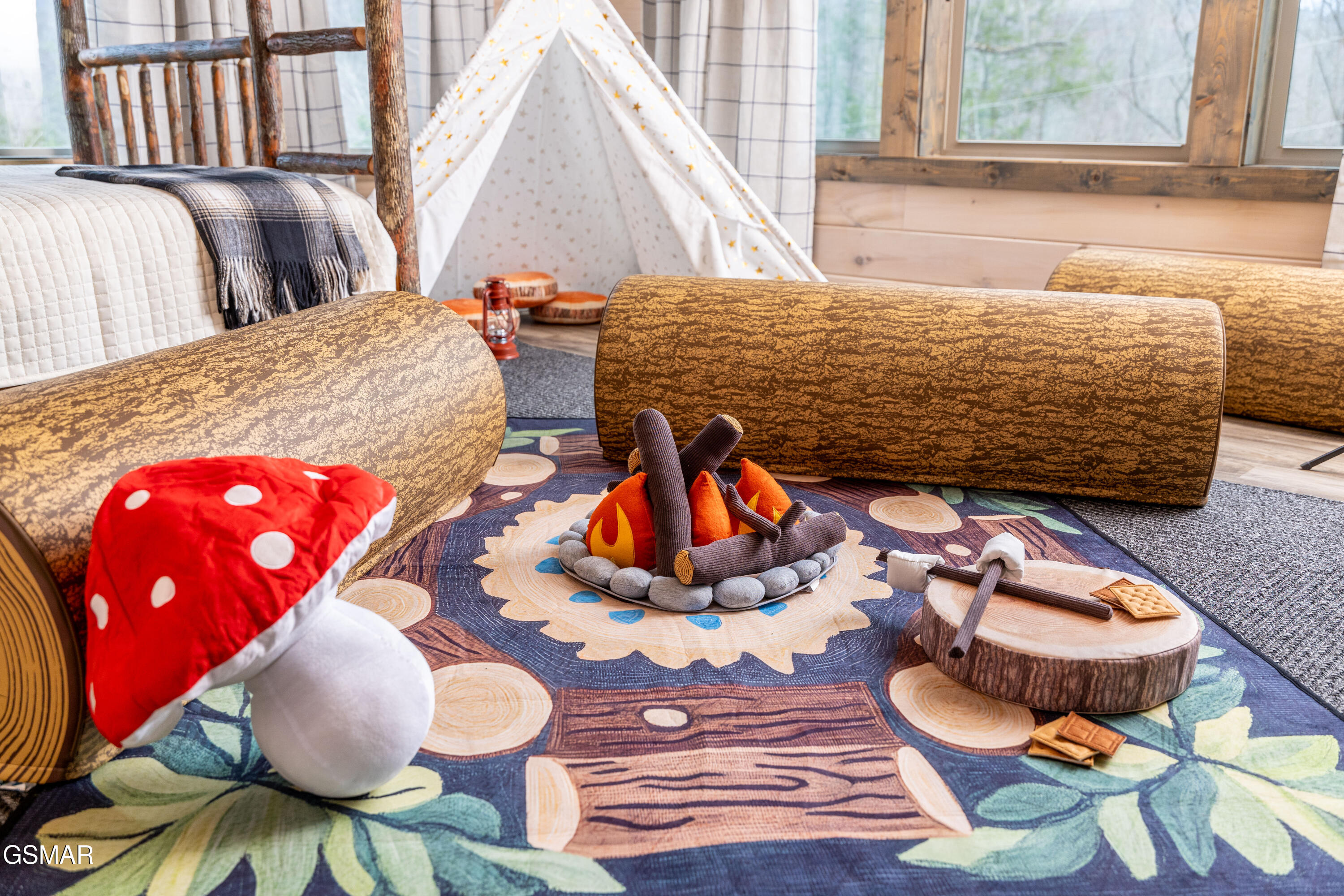 456 Winfield Heights Road Gatlinburg TN 37738