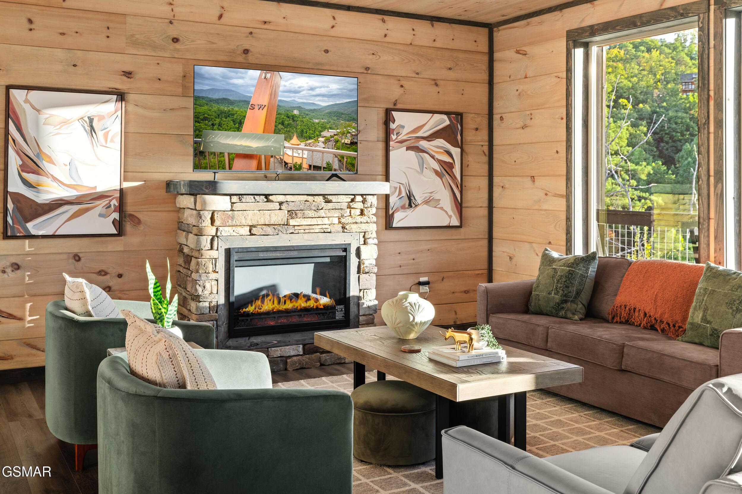 2129 Rabbit Point Way Sevierville TN 37876