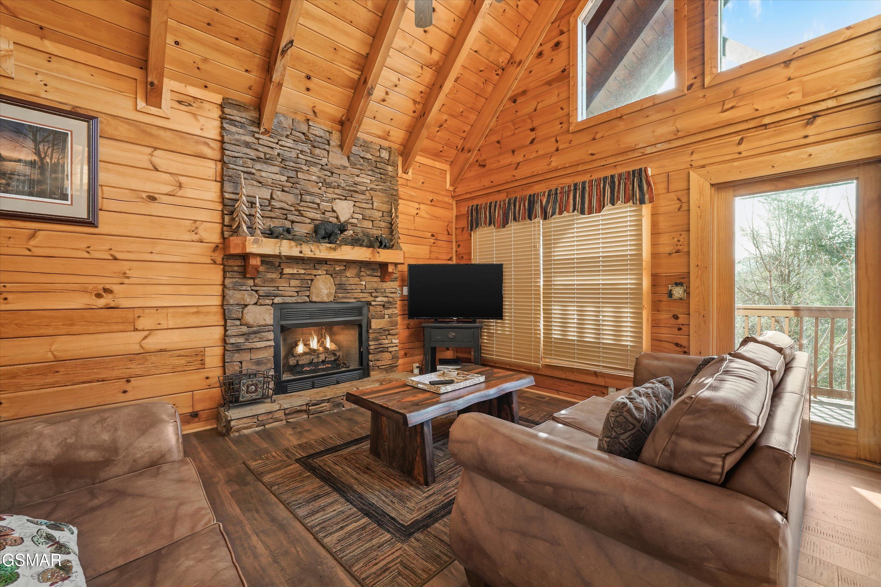 4449 Forest Vista Way Pigeon Forge TN 37863