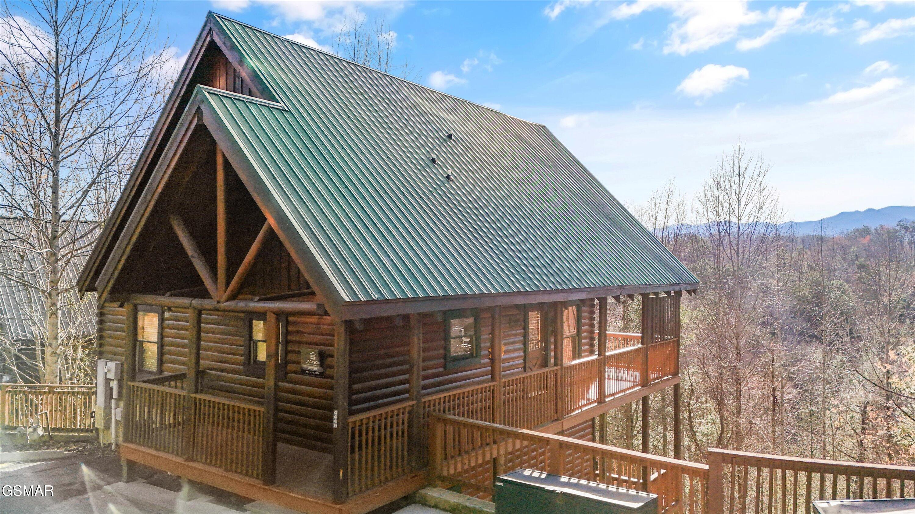 4449 Forest Vista Way Pigeon Forge TN 37863