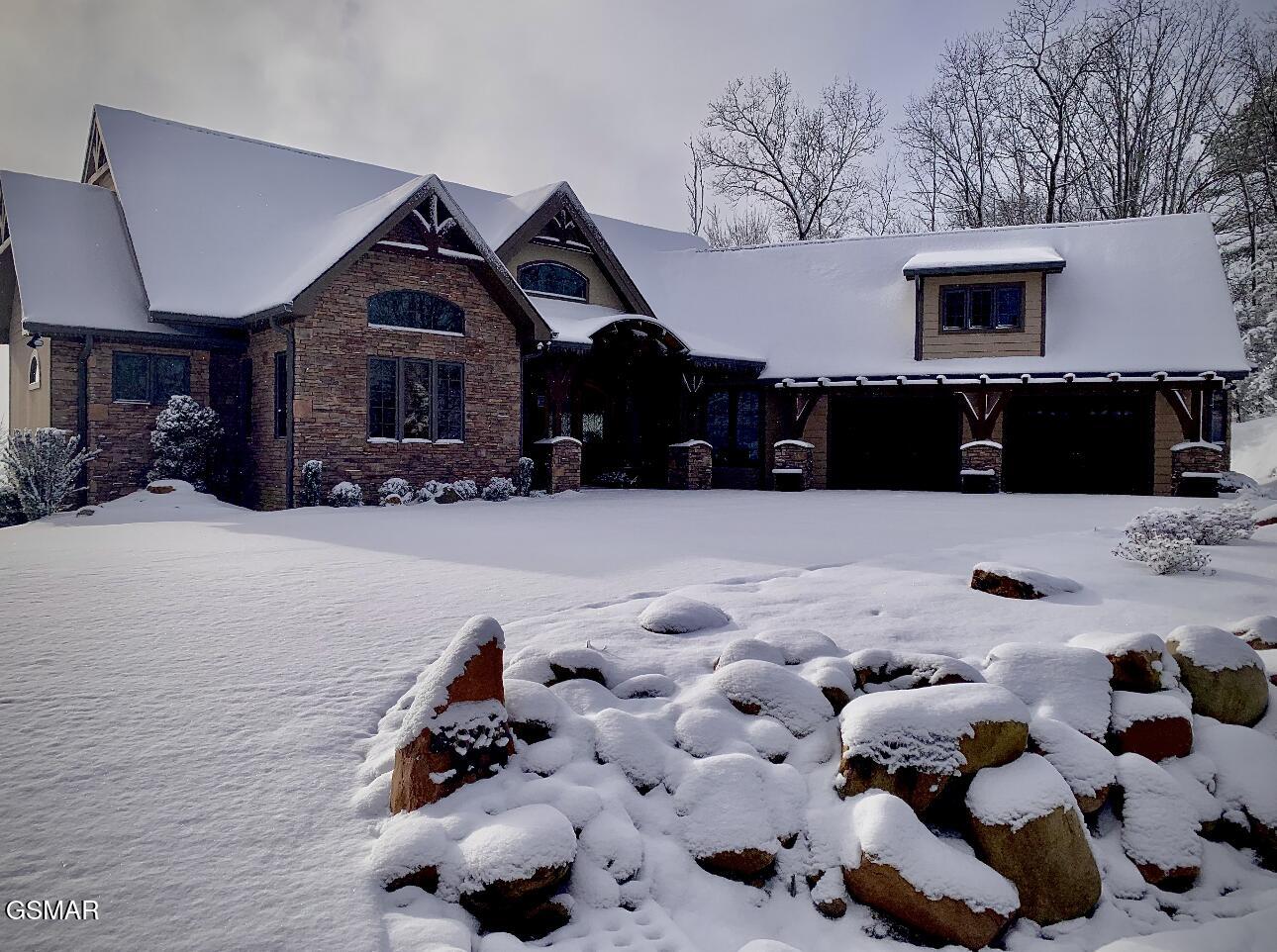 824 Laurel Top Way Gatlinburg TN 37738
