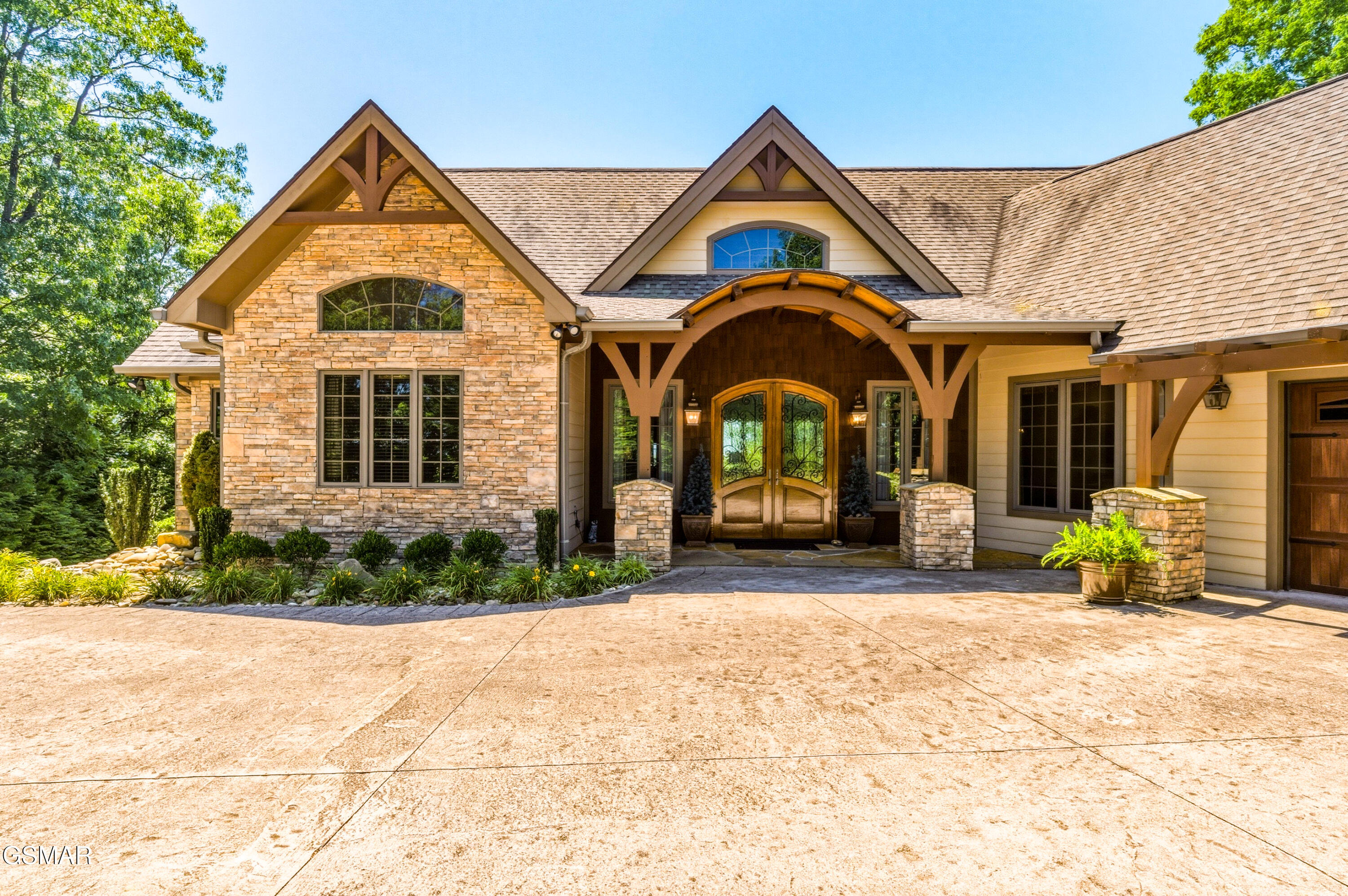 824 Laurel Top Way Gatlinburg TN 37738