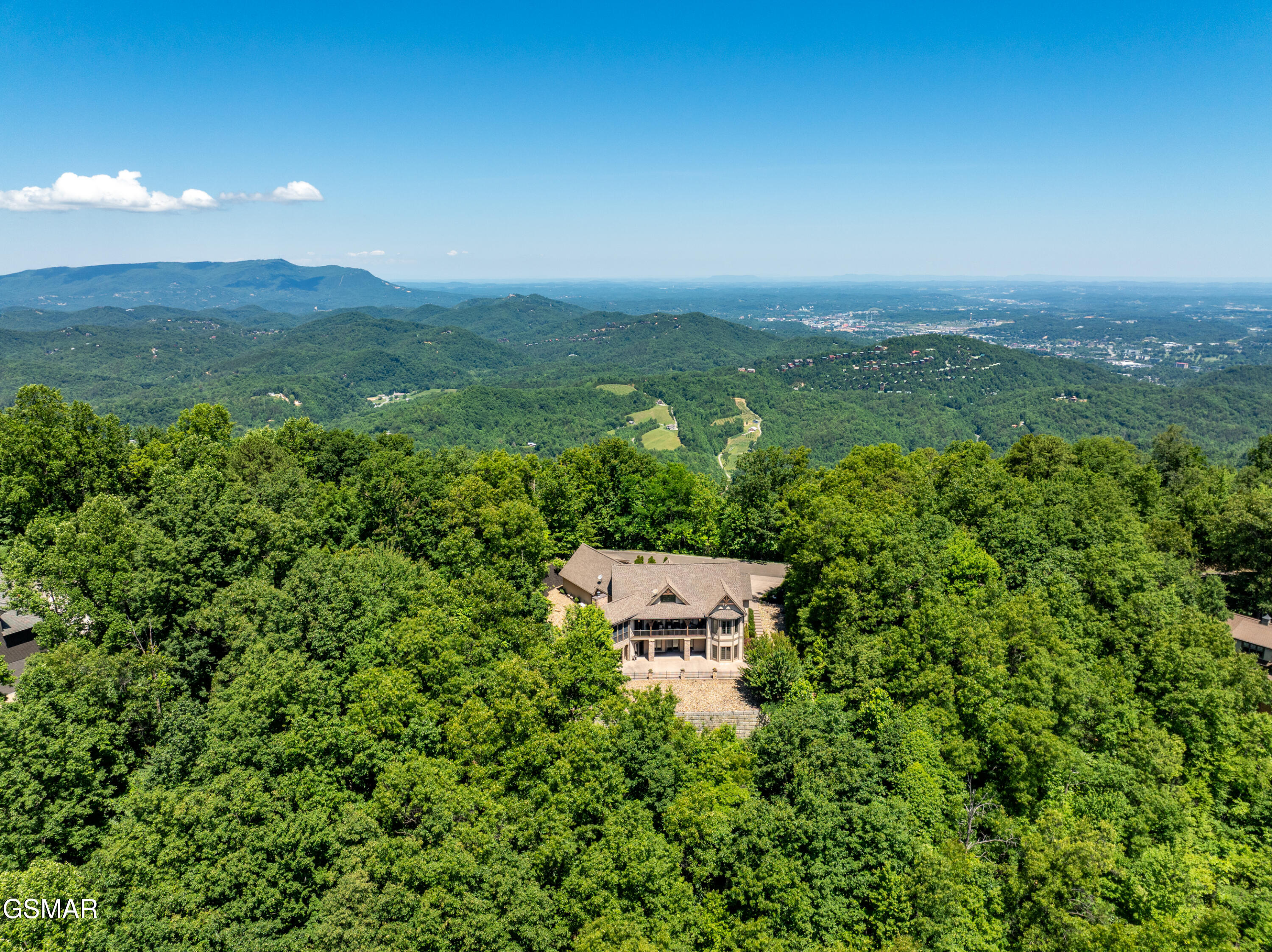 824 Laurel Top Way Gatlinburg TN 37738